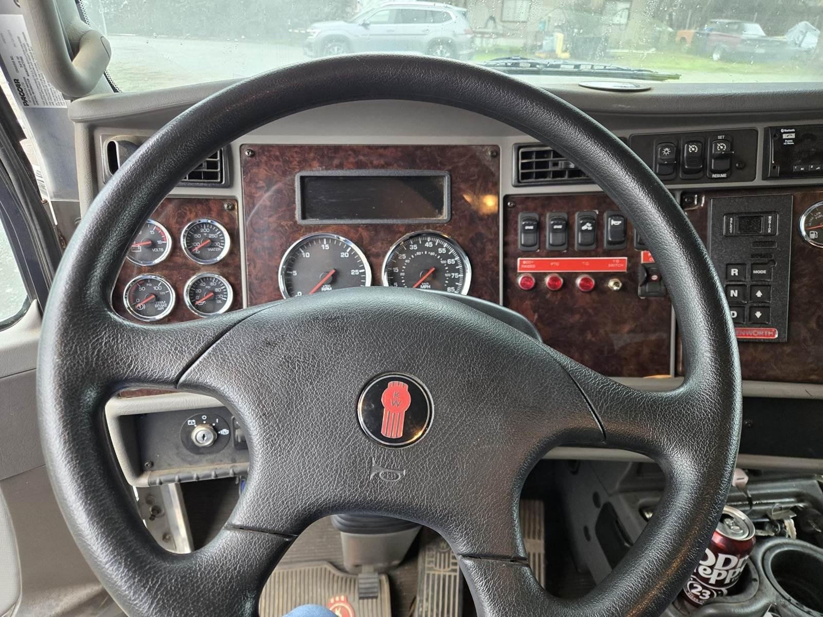 2020 Kenworth T270 Dump Truck - image 35
