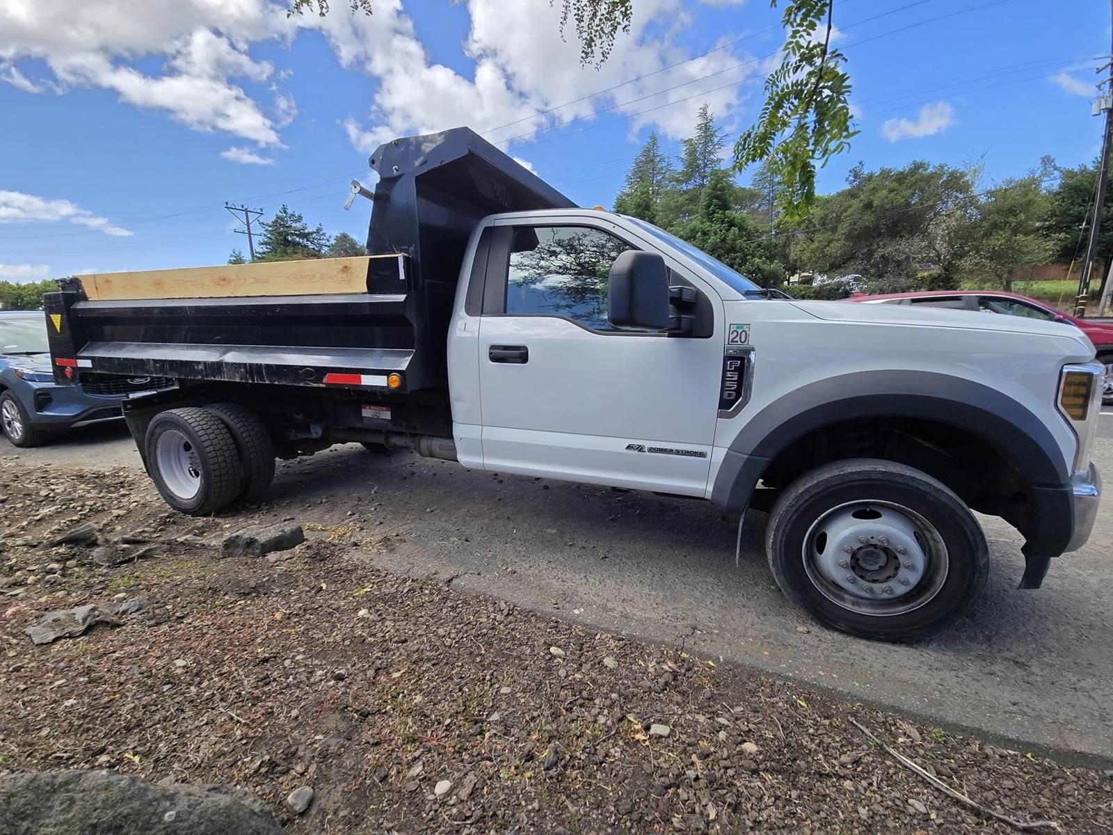 2019 Ford F-550 4x4 Dump Truck - image 7
