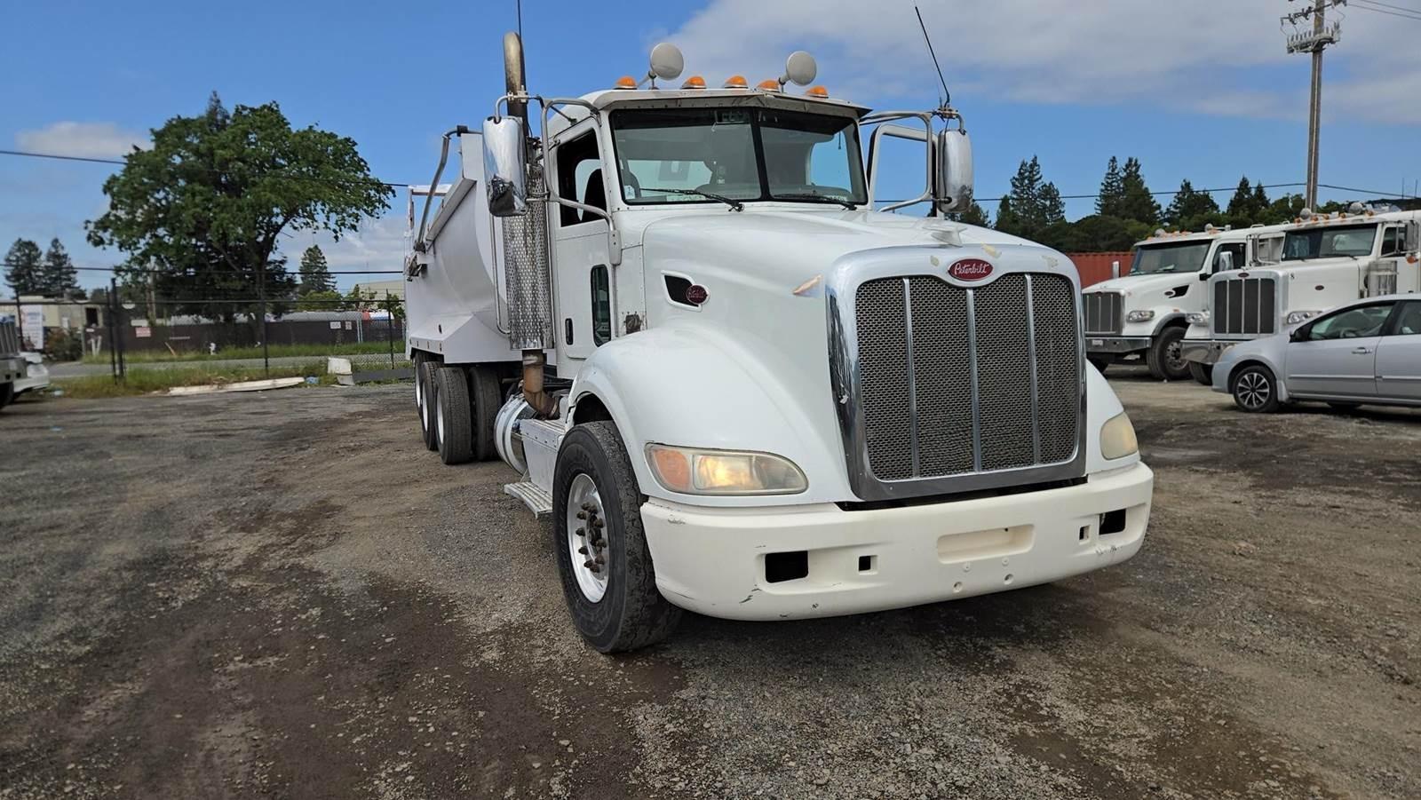 2013 Peterbilt 386 Dump Truck - image 55