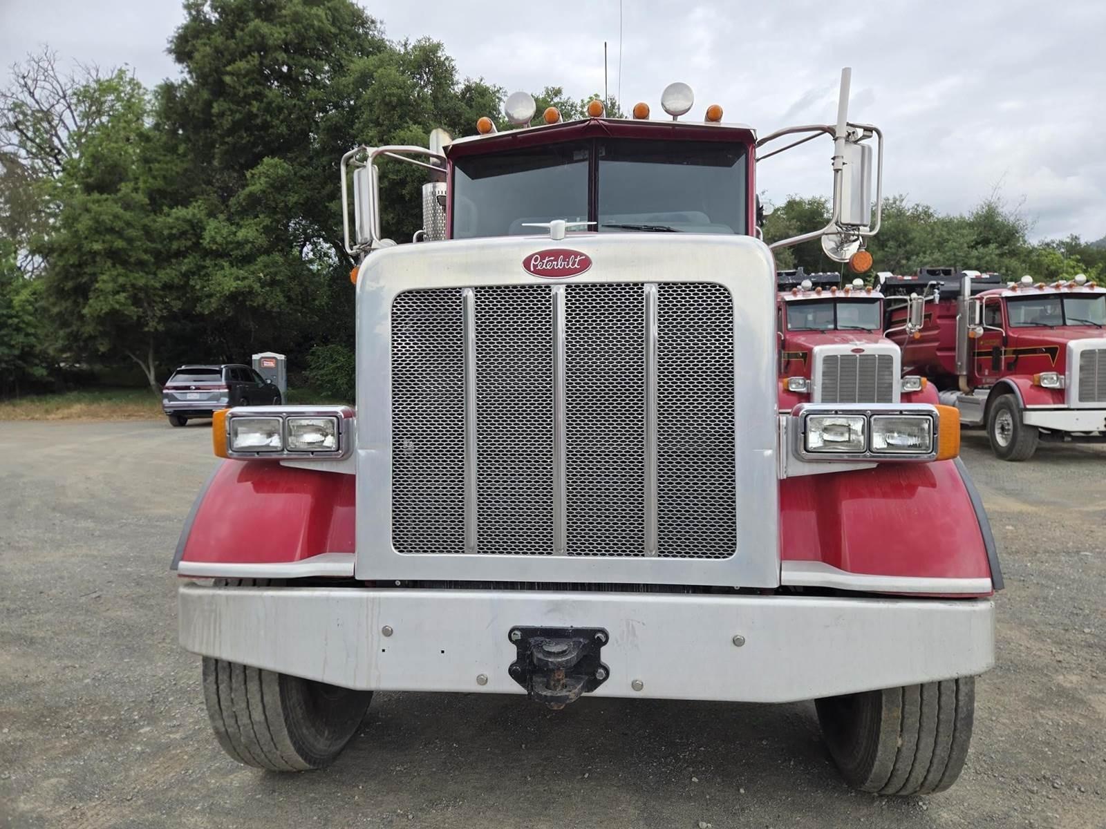 2013 Peterbilt 365 Dump Truck - image 39