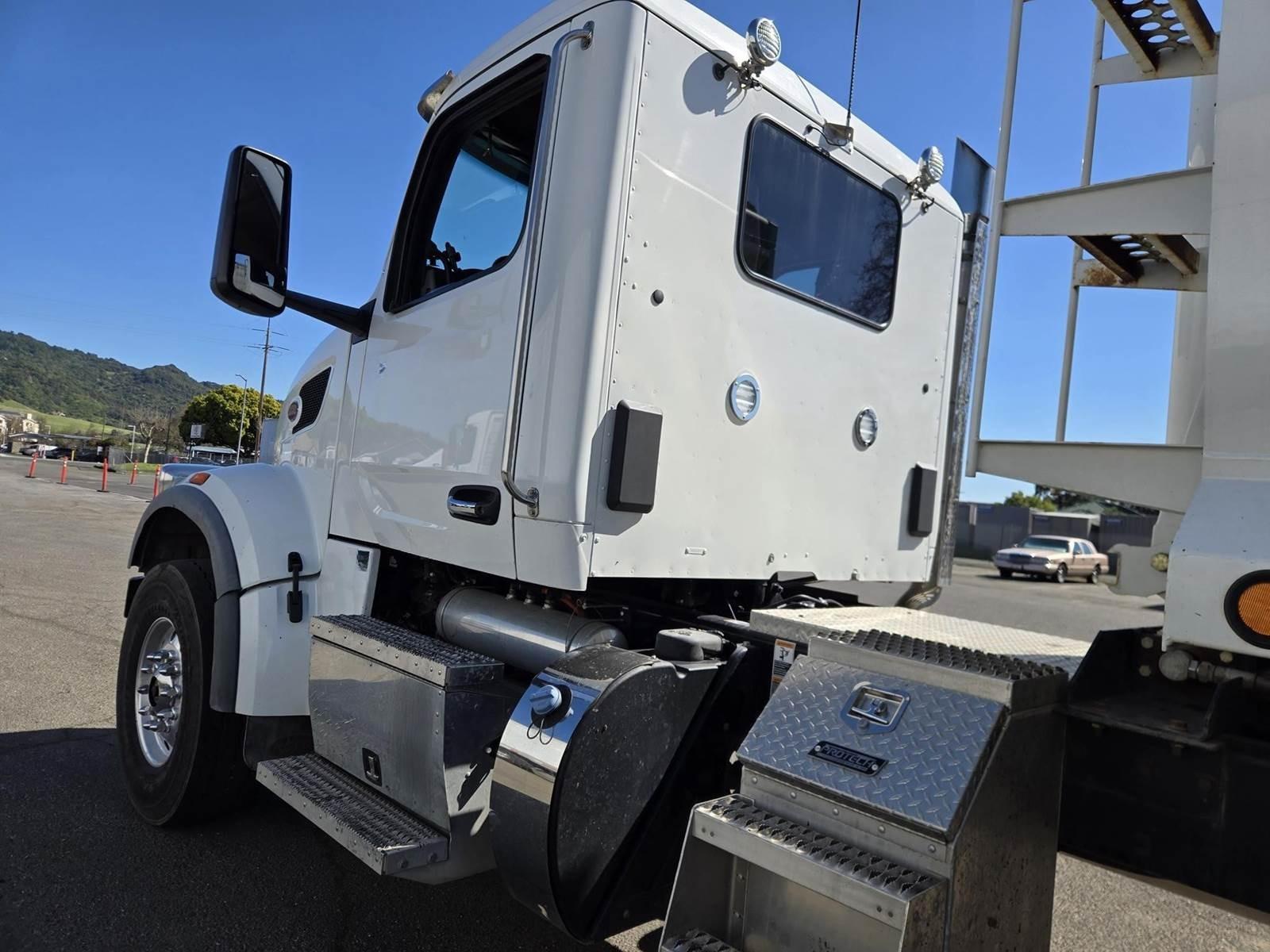 2023 Peterbilt 567 Dump Truck - image 40