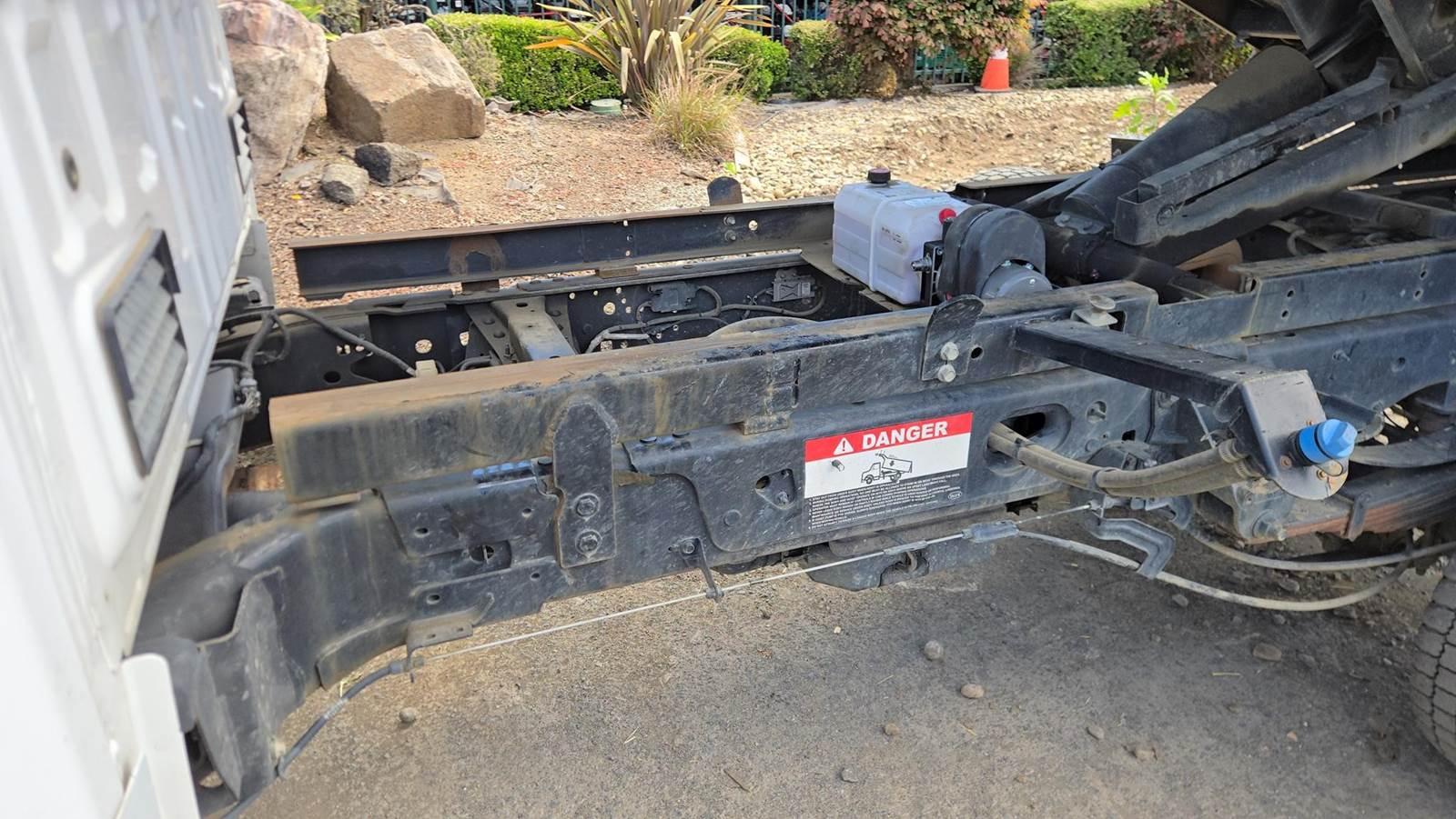 2019 Ford F-550 4x4 Dump Truck - image 35