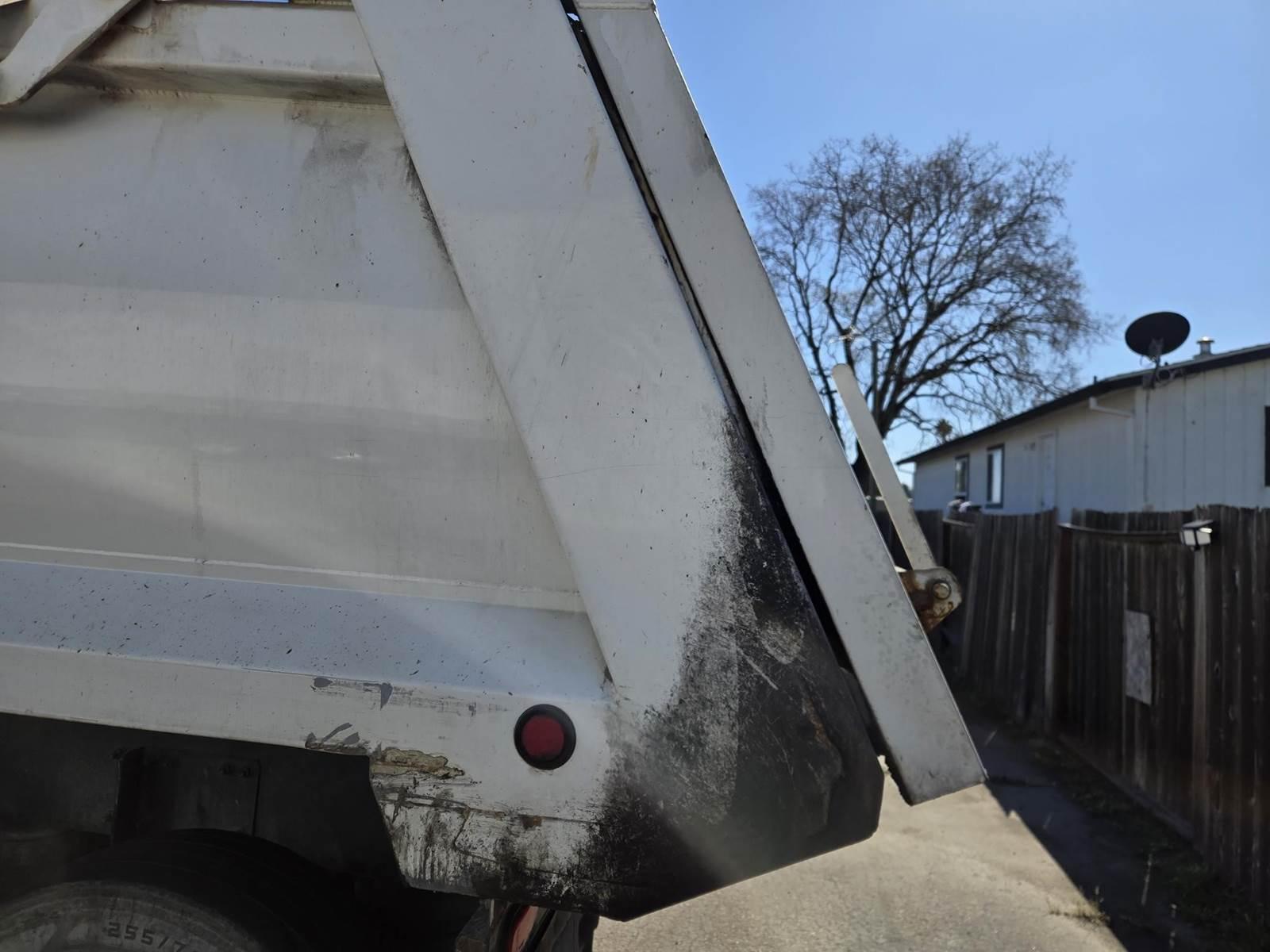 2023 Peterbilt 567 Dump Truck - image 29