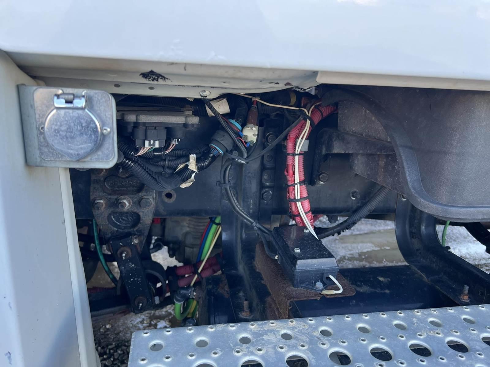 2014 Freightliner M2 106 Dump Truck - image 29
