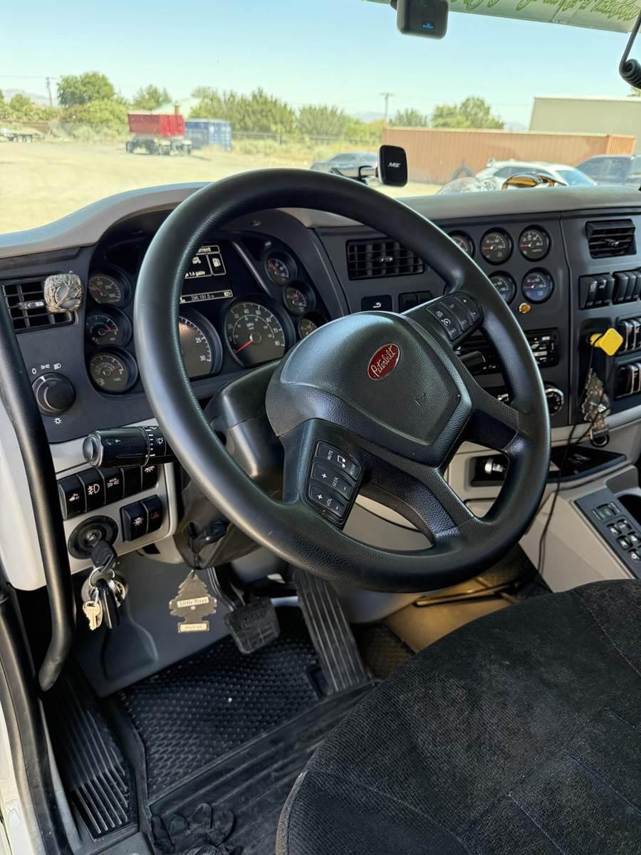 2020 Peterbilt 567 Dump Truck - image 21