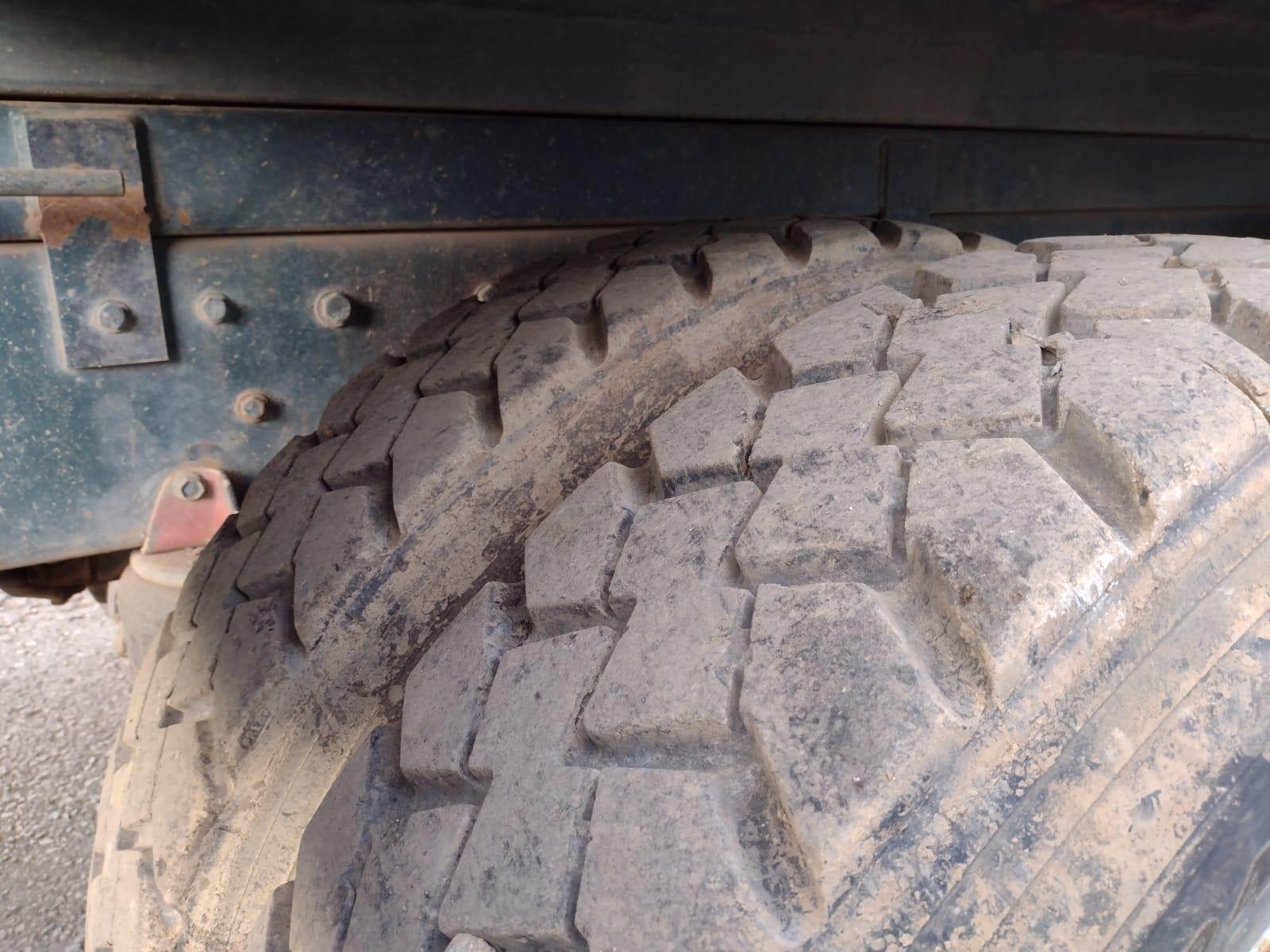 1995 Kenworth T800 Dump Truck - image 33