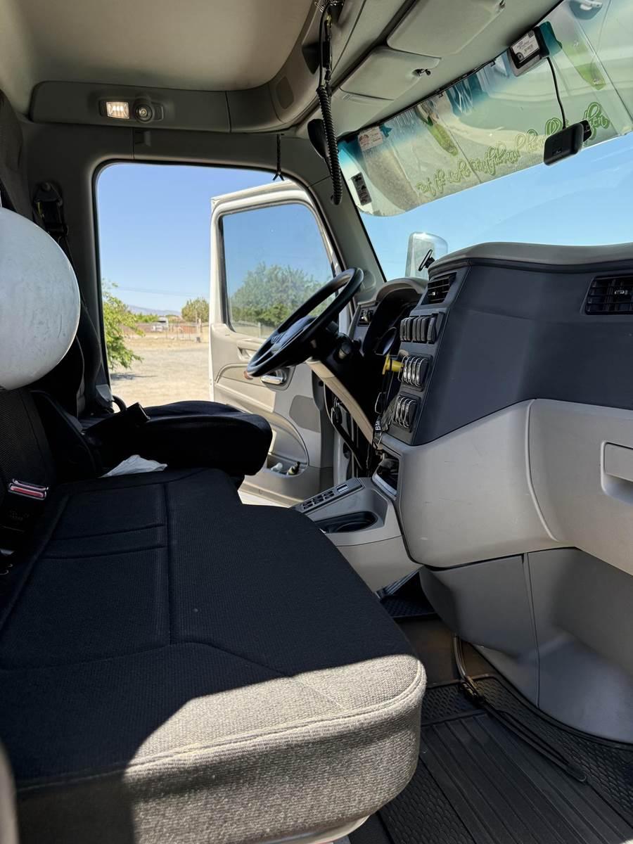 2020 Peterbilt 567 Dump Truck - image 30