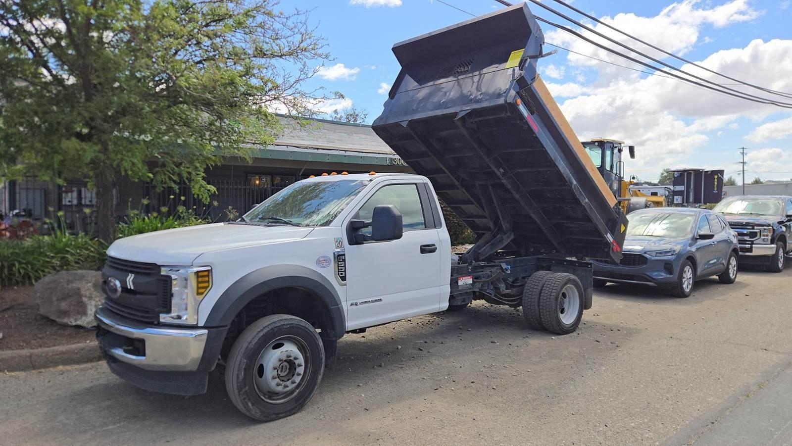 2019 Ford F-550 4x4 Dump Truck - image 53