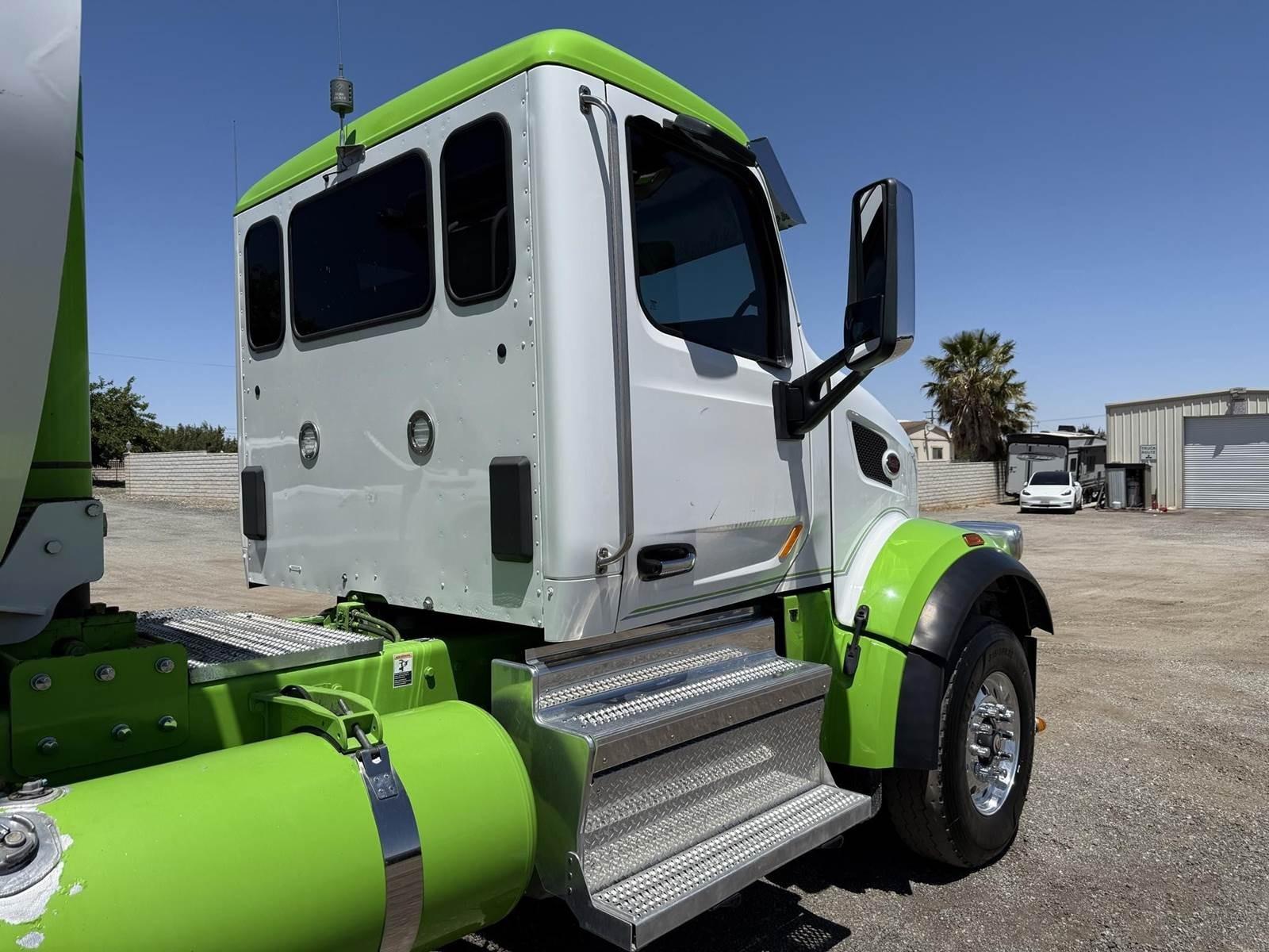 2020 Peterbilt 567 Dump Truck - image 19