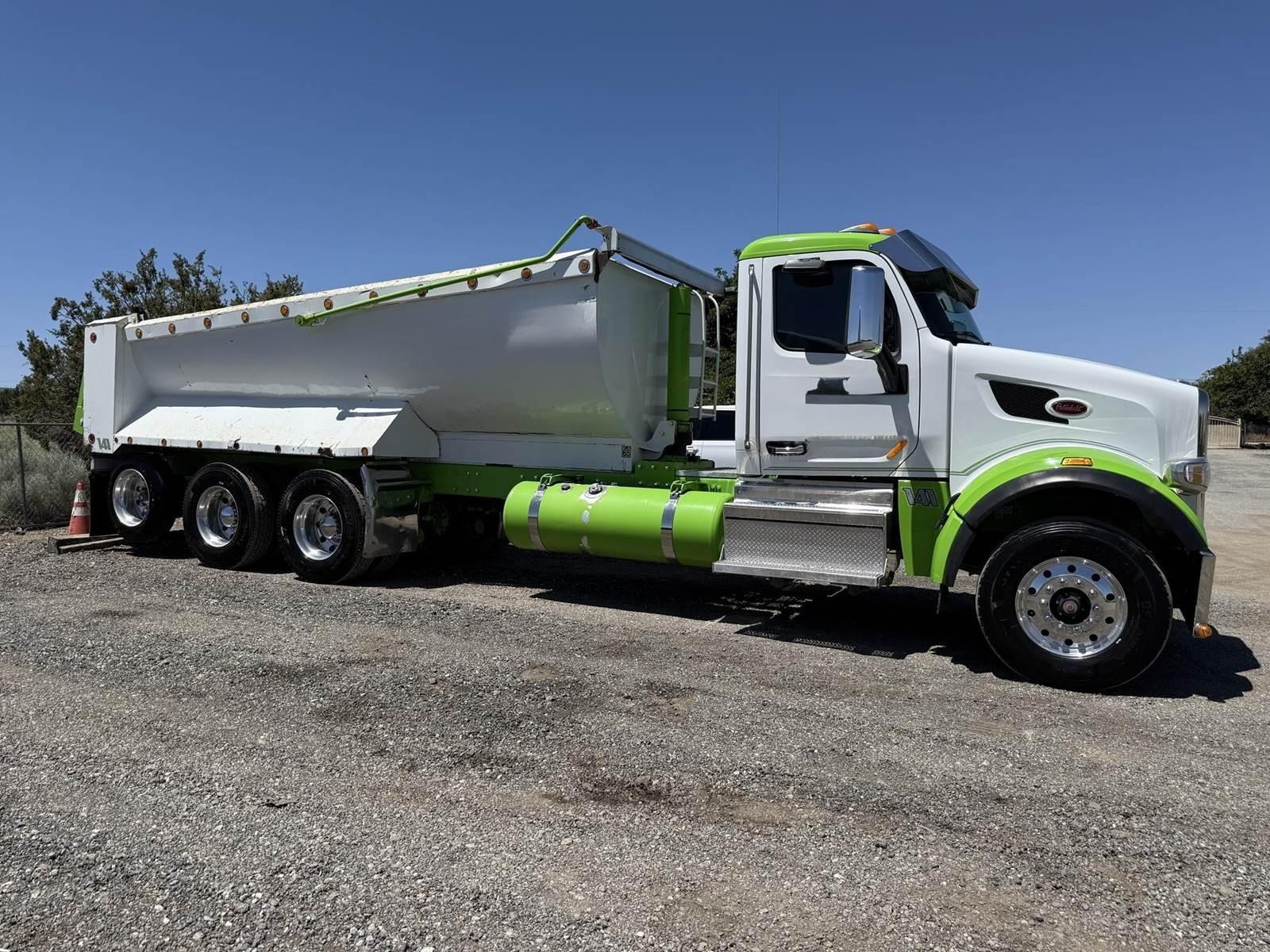 2020 Peterbilt 567 Dump Truck - image 6