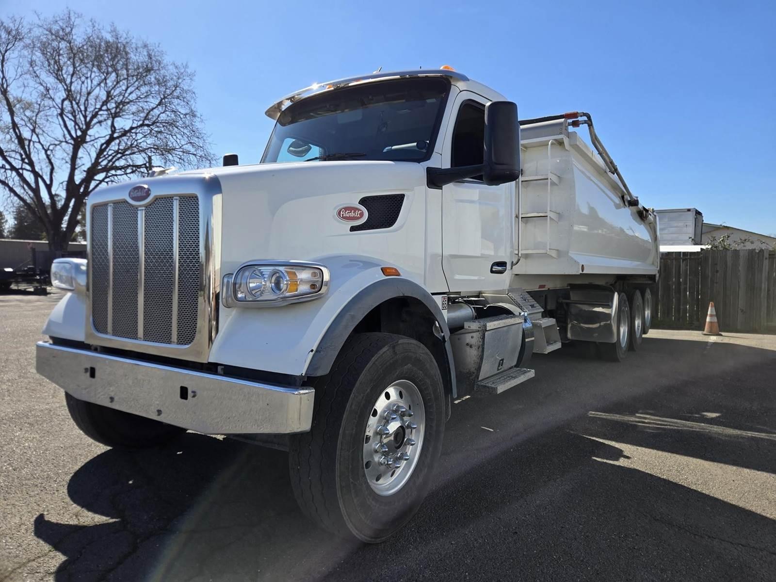2023 Peterbilt 567 Dump Truck - image 3