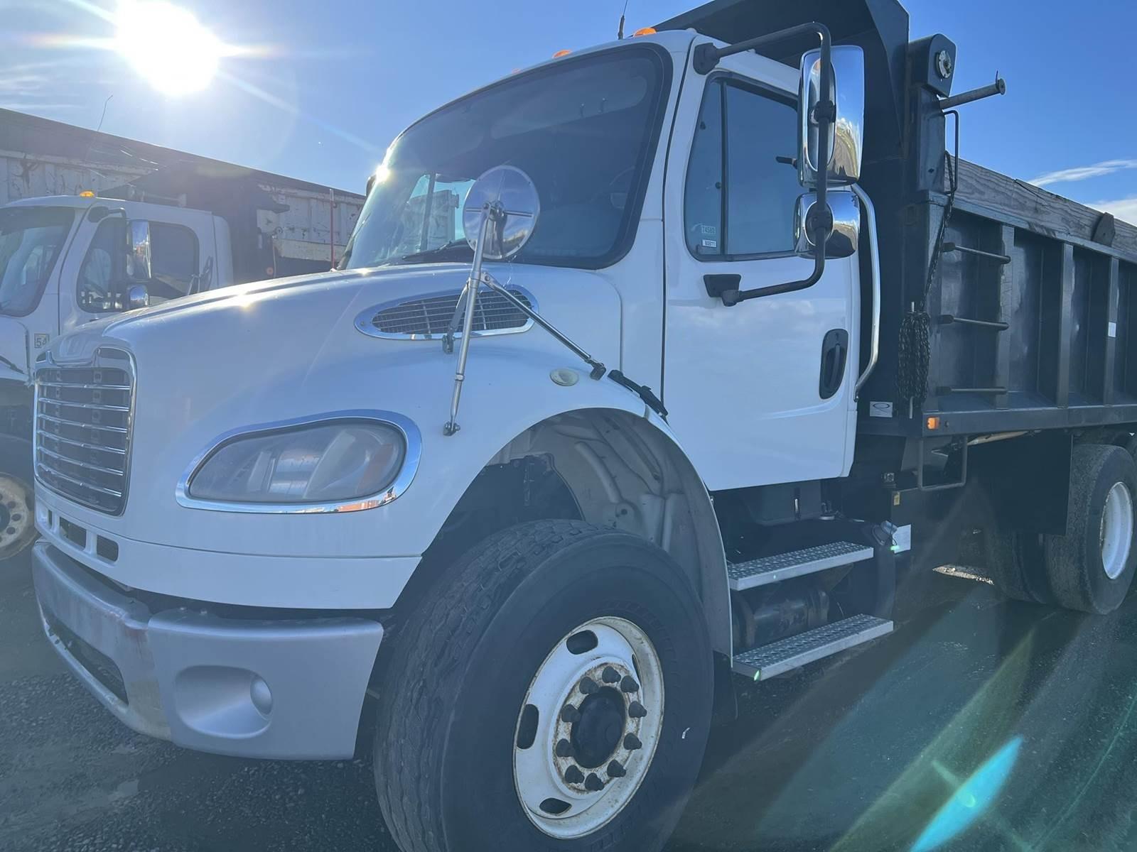 2014 Freightliner M2 106 Dump Truck - image 1