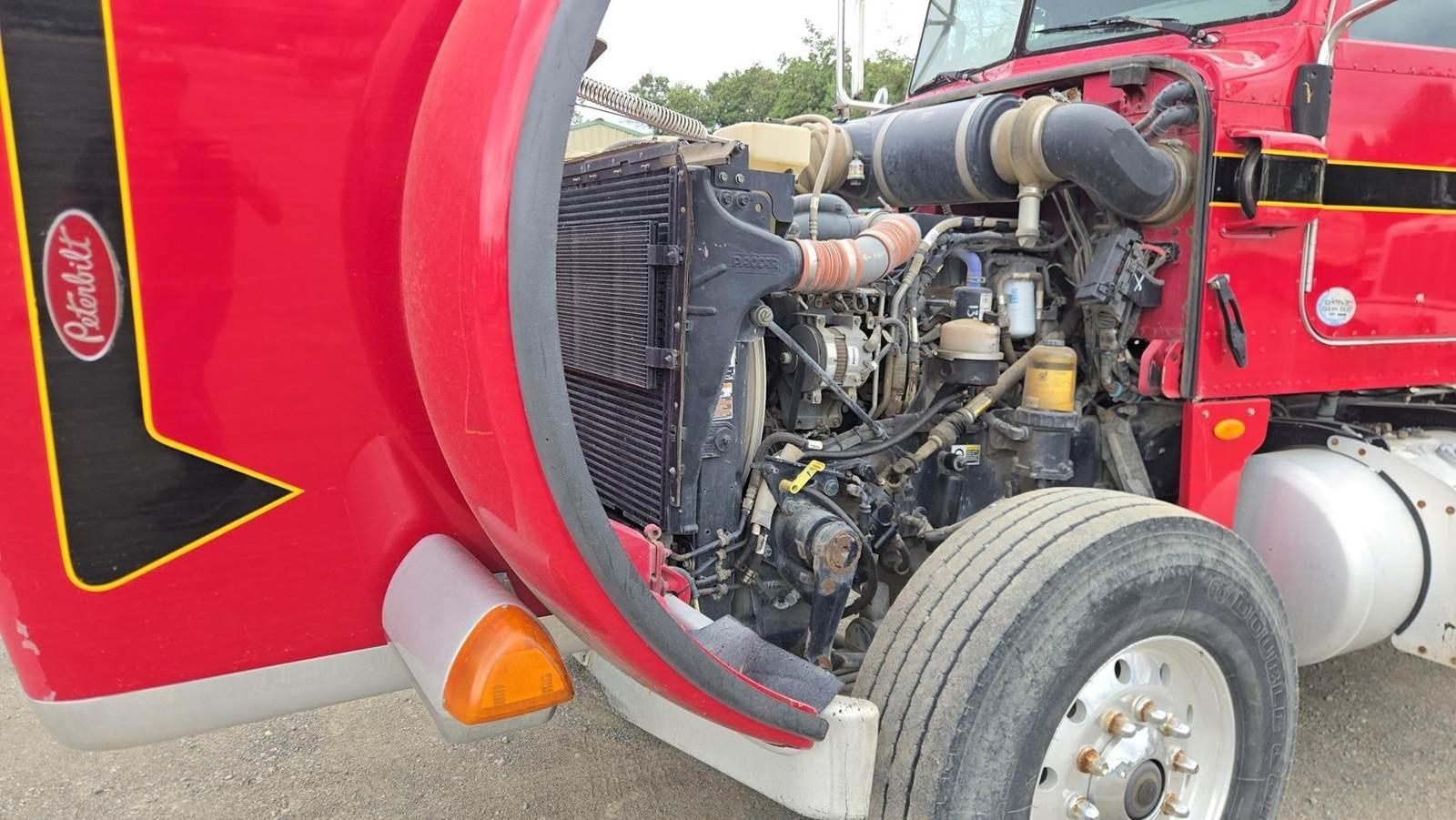2013 Peterbilt 365 Dump Truck - image 78