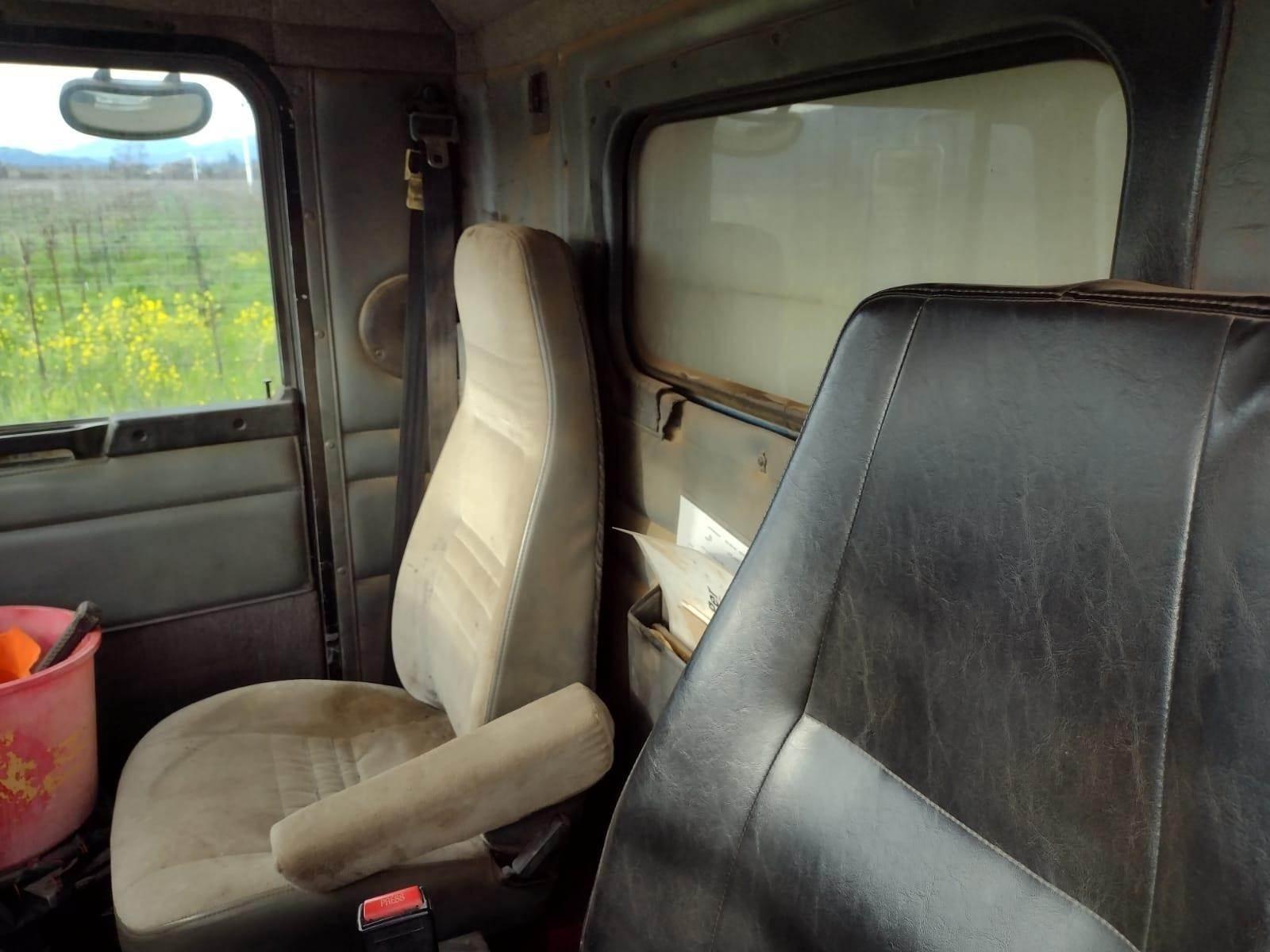 1995 Kenworth T800 Dump Truck - image 51