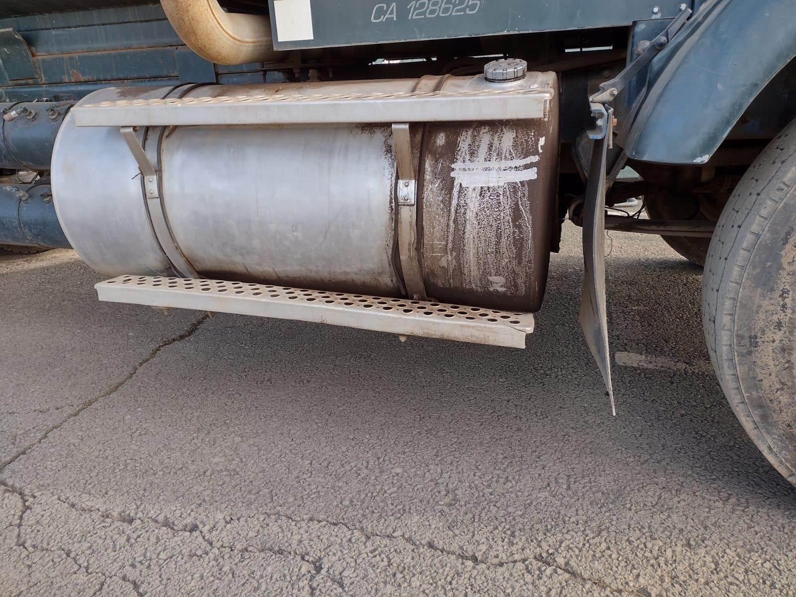 1995 Kenworth T800 Dump Truck - image 64