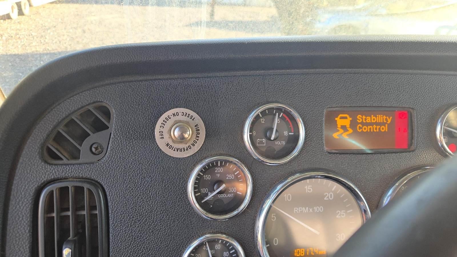 2018 Peterbilt 367 Dump Truck - image 75