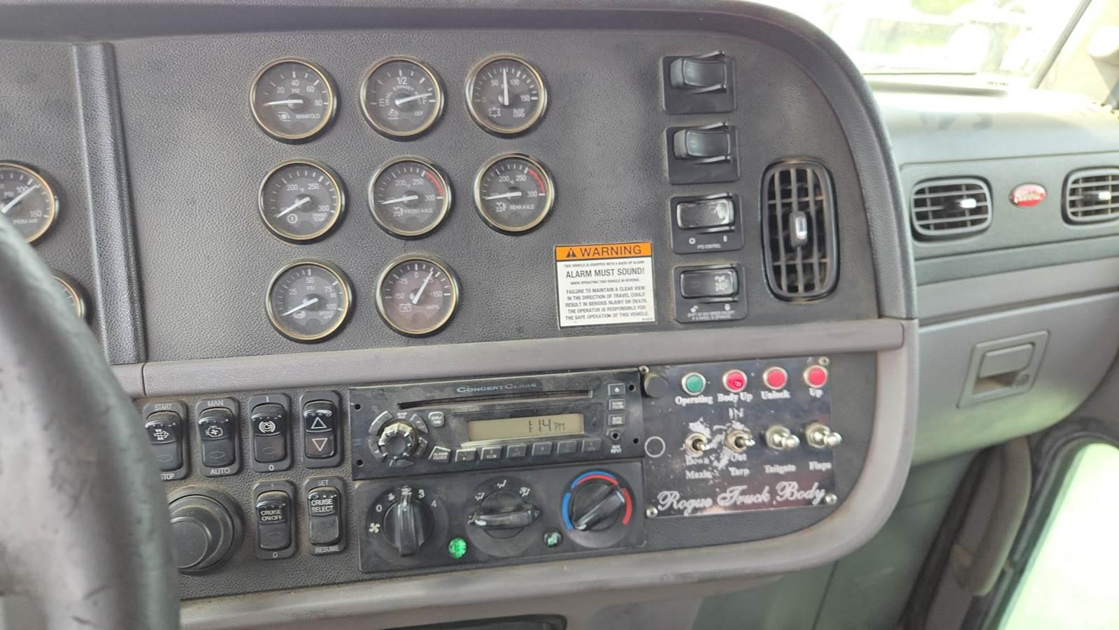 2014 Peterbilt 365 Dump Truck - image 77