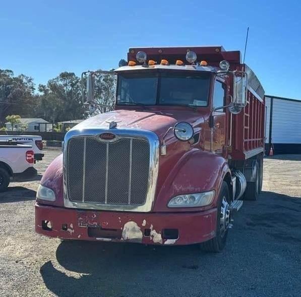 2012 Peterbilt 386 Dump Truck - image 2