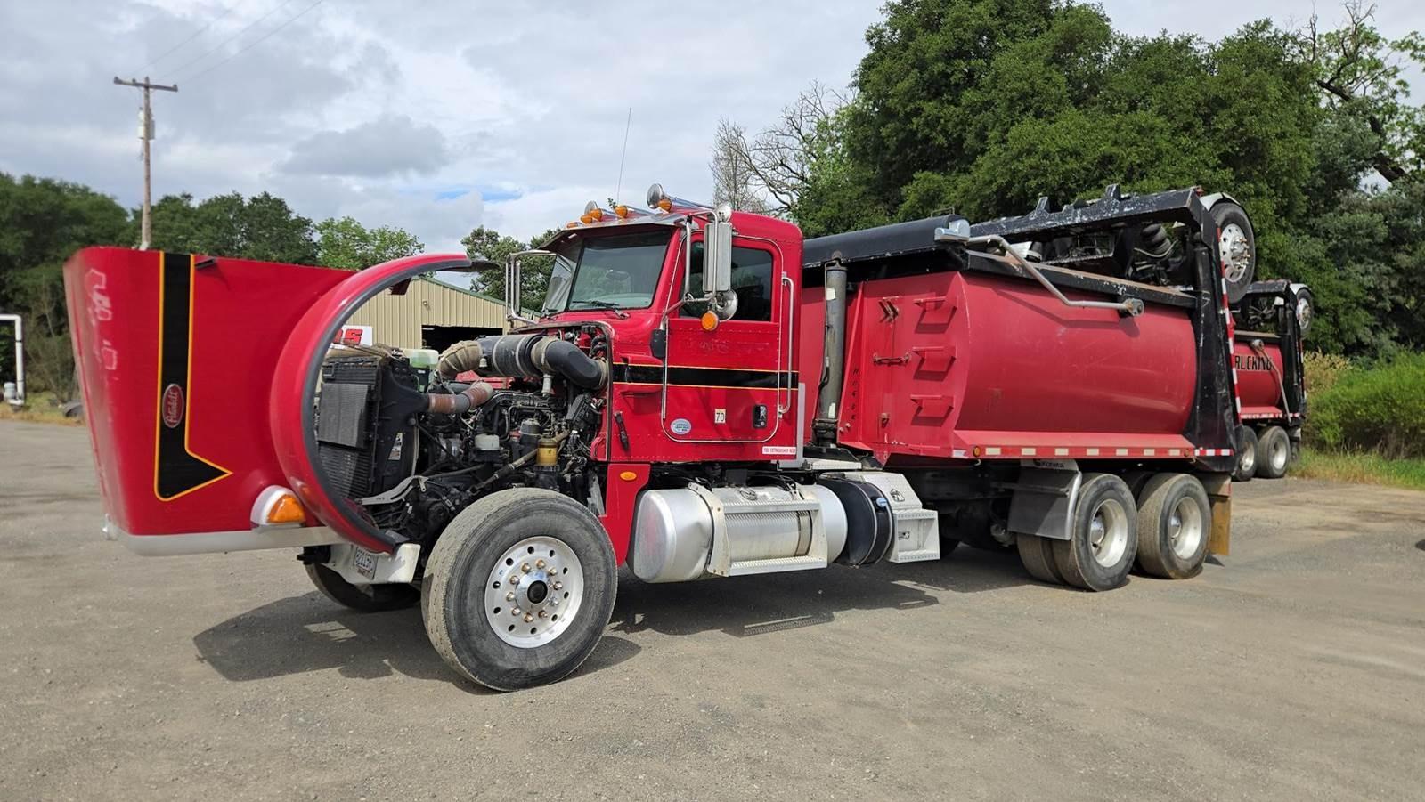 2014 Peterbilt 365 Dump Truck - image 86