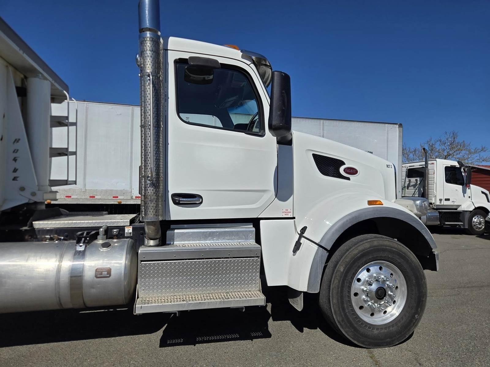 2023 Peterbilt 567 Dump Truck - image 11