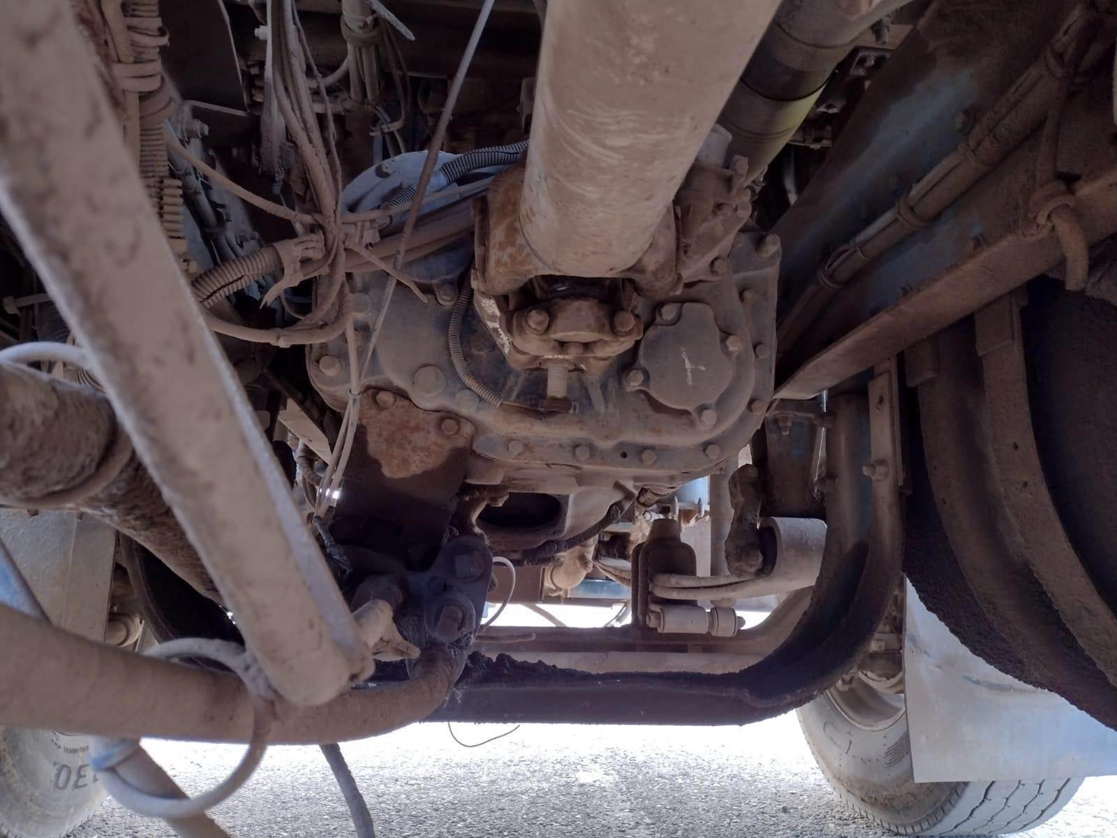 1995 Kenworth T800 Dump Truck - image 37