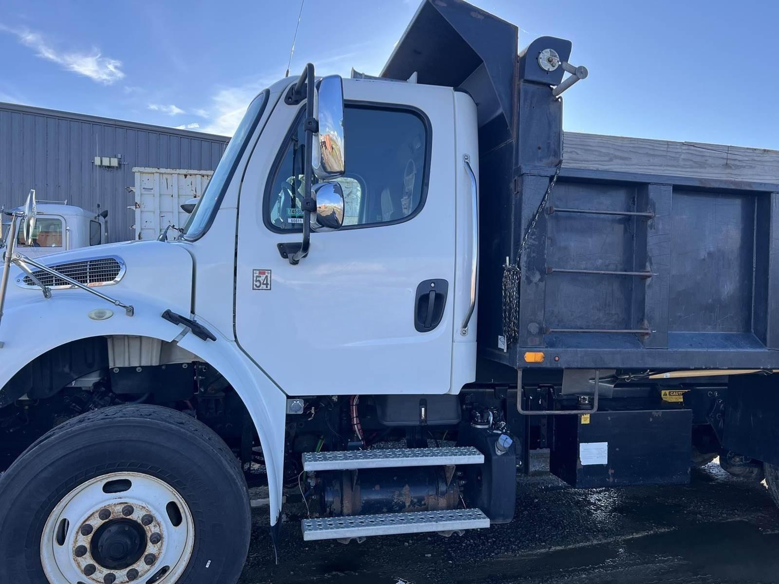 2014 Freightliner M2 106 Dump Truck - image 9