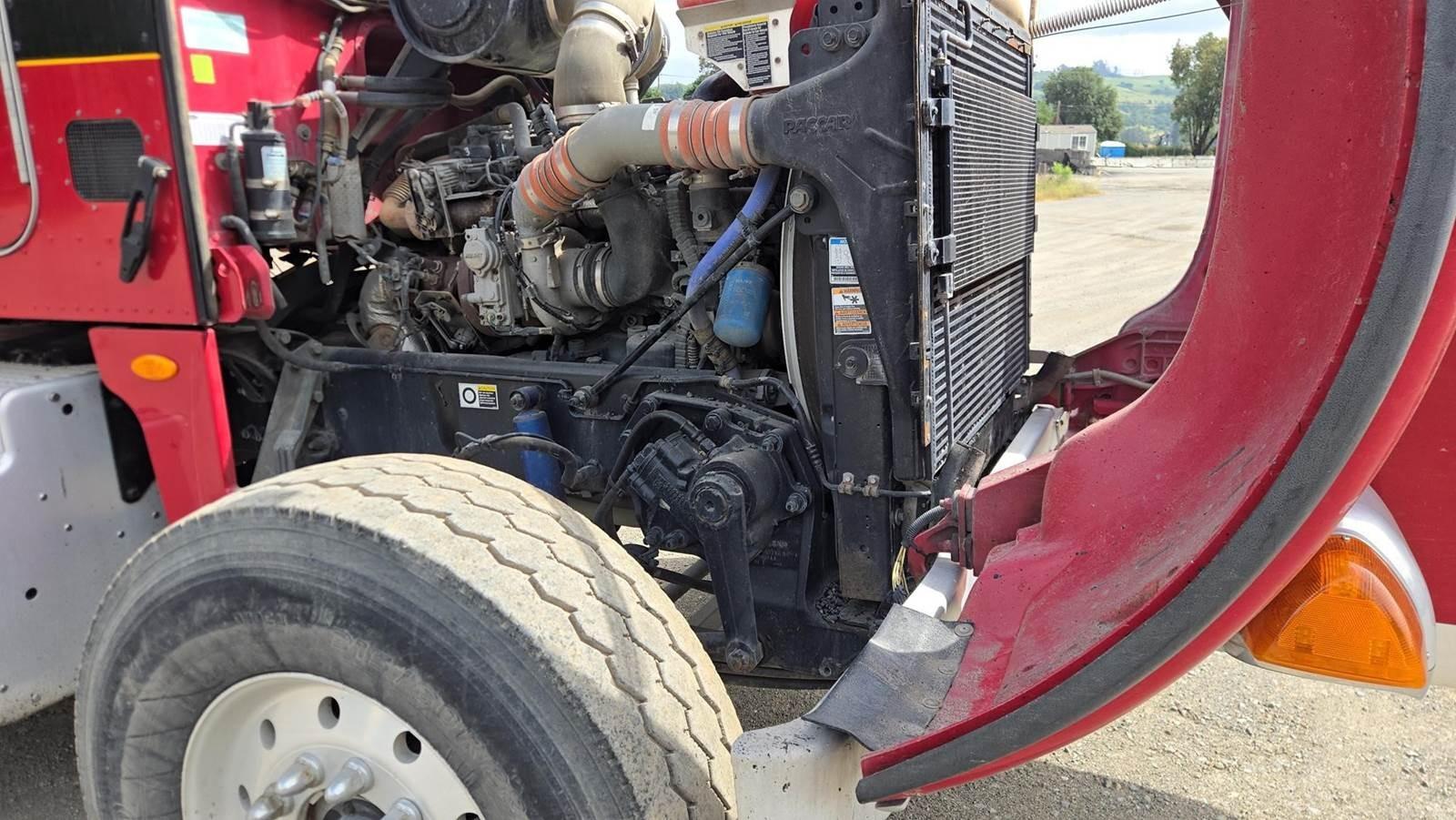 2014 Peterbilt 365 Dump Truck - image 67