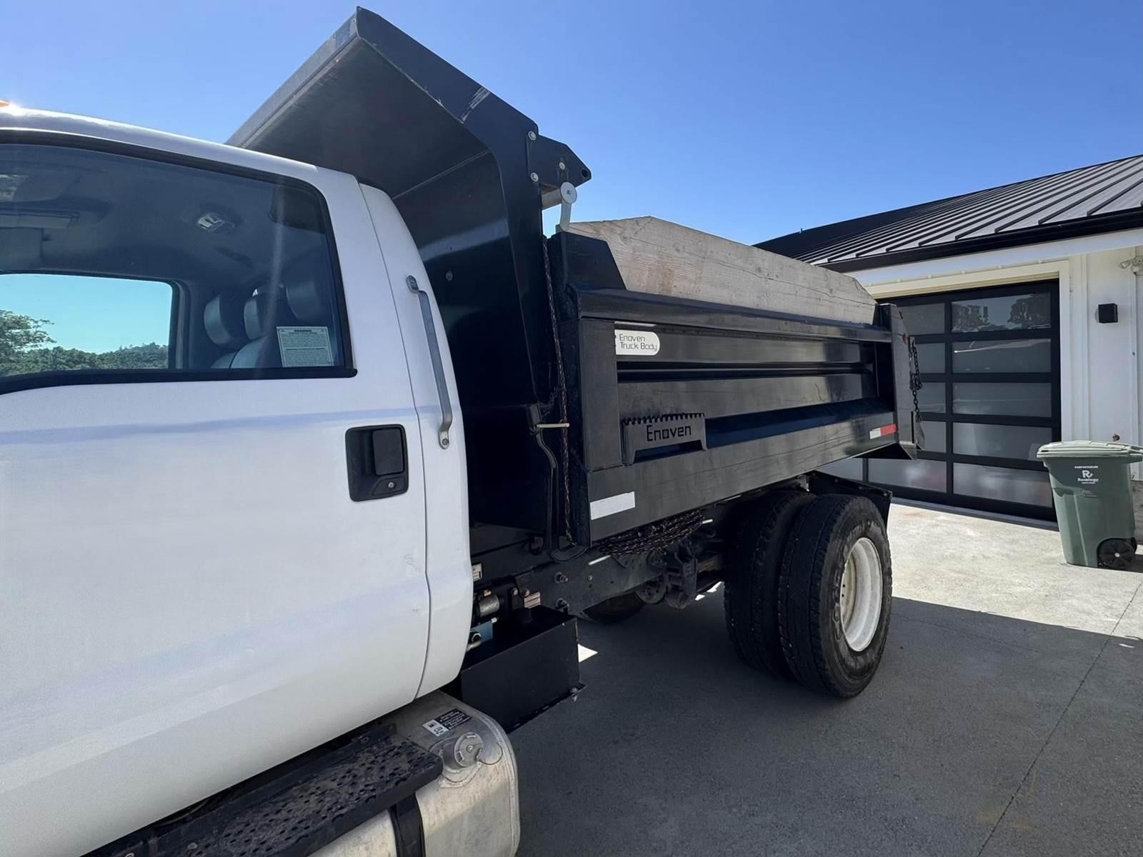 2023 Ford F-650 XL Dump Truck - image 19