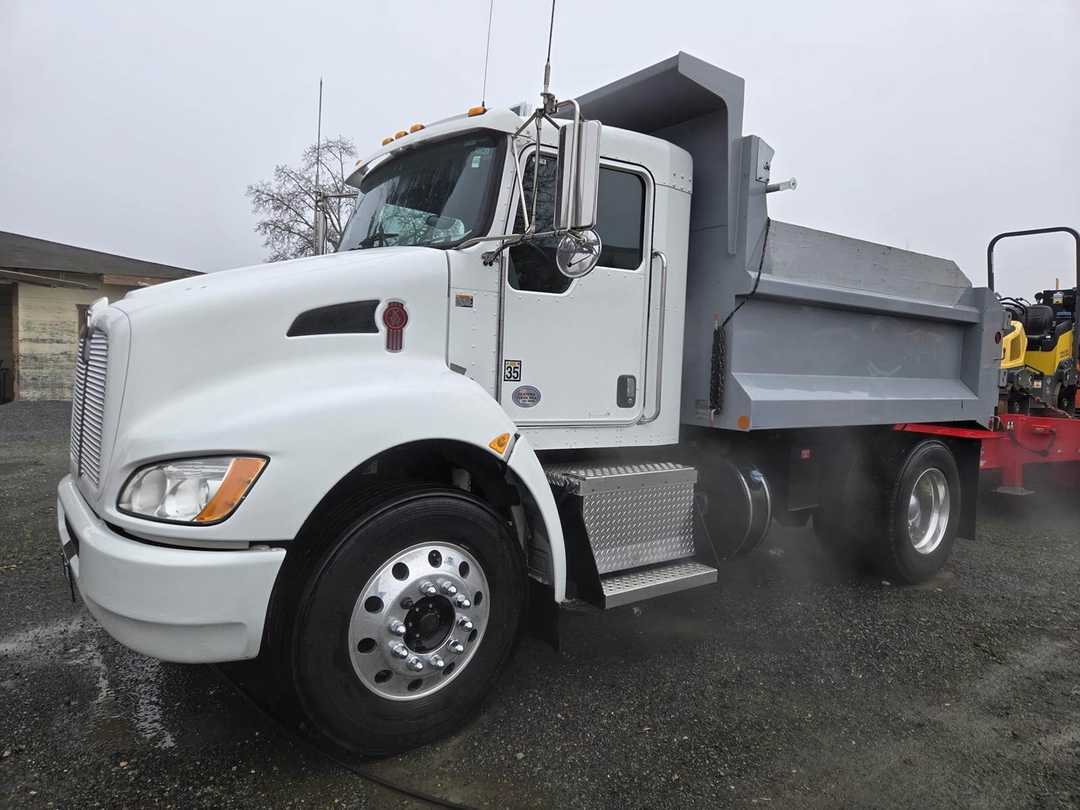 2020 Kenworth T270 Dump Truck