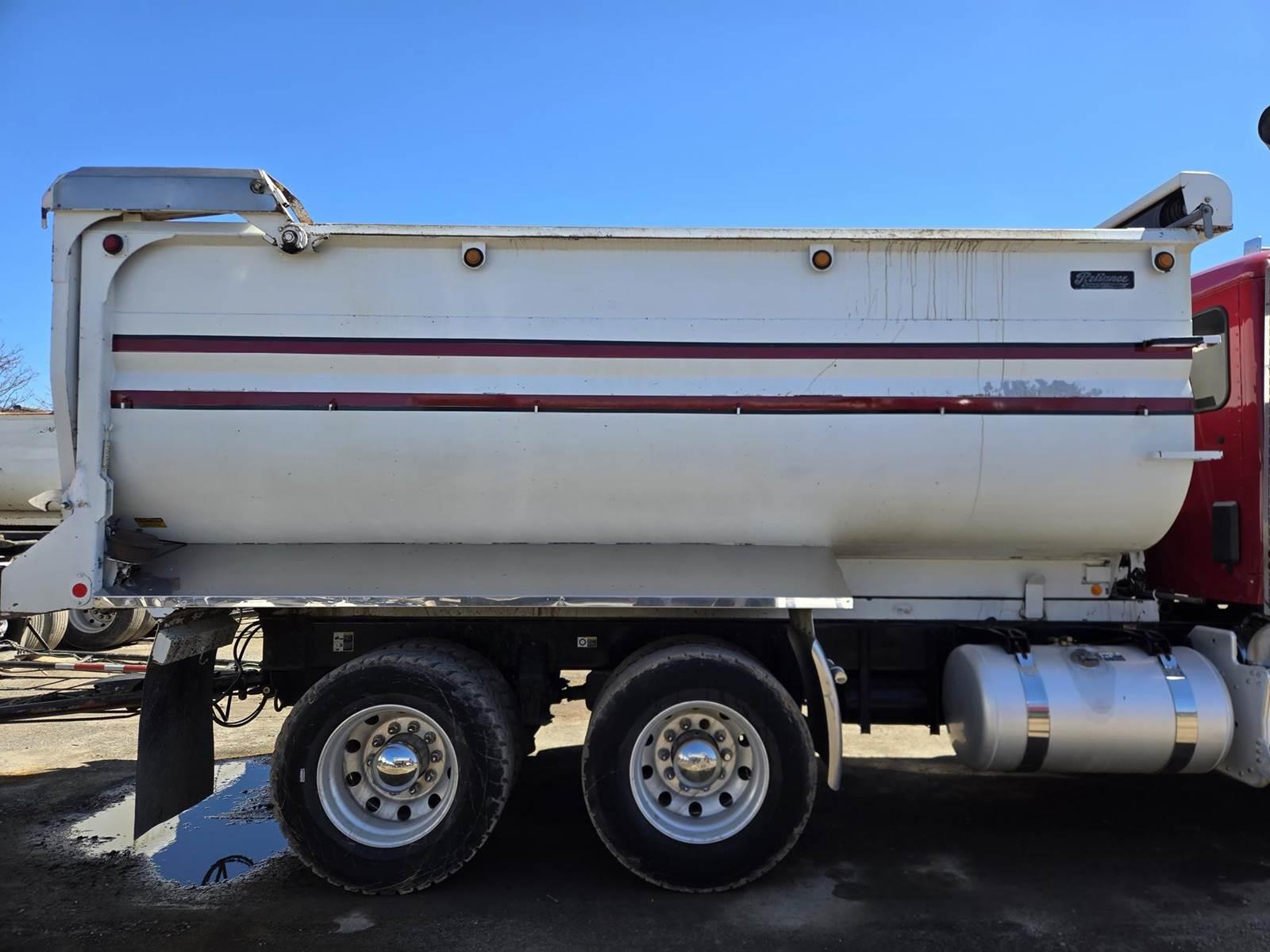2015 Peterbilt 579 Dump Truck - image 11