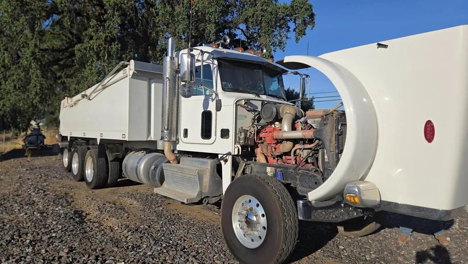 2018 Peterbilt 367 Dump Truck - image 41