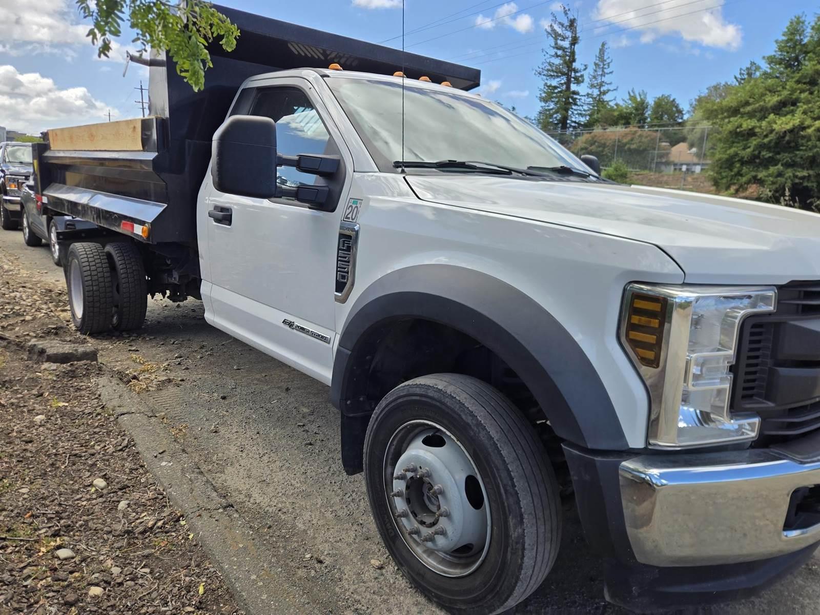 2019 Ford F-550 4x4 Dump Truck - image 5