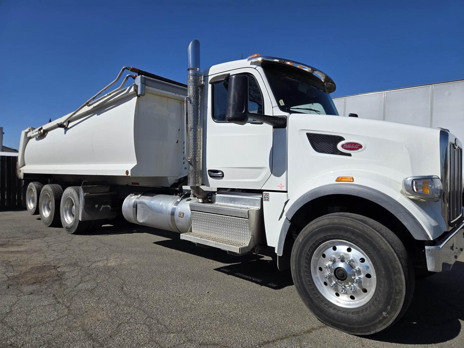 2023 Peterbilt 567 Dump Truck - image 9