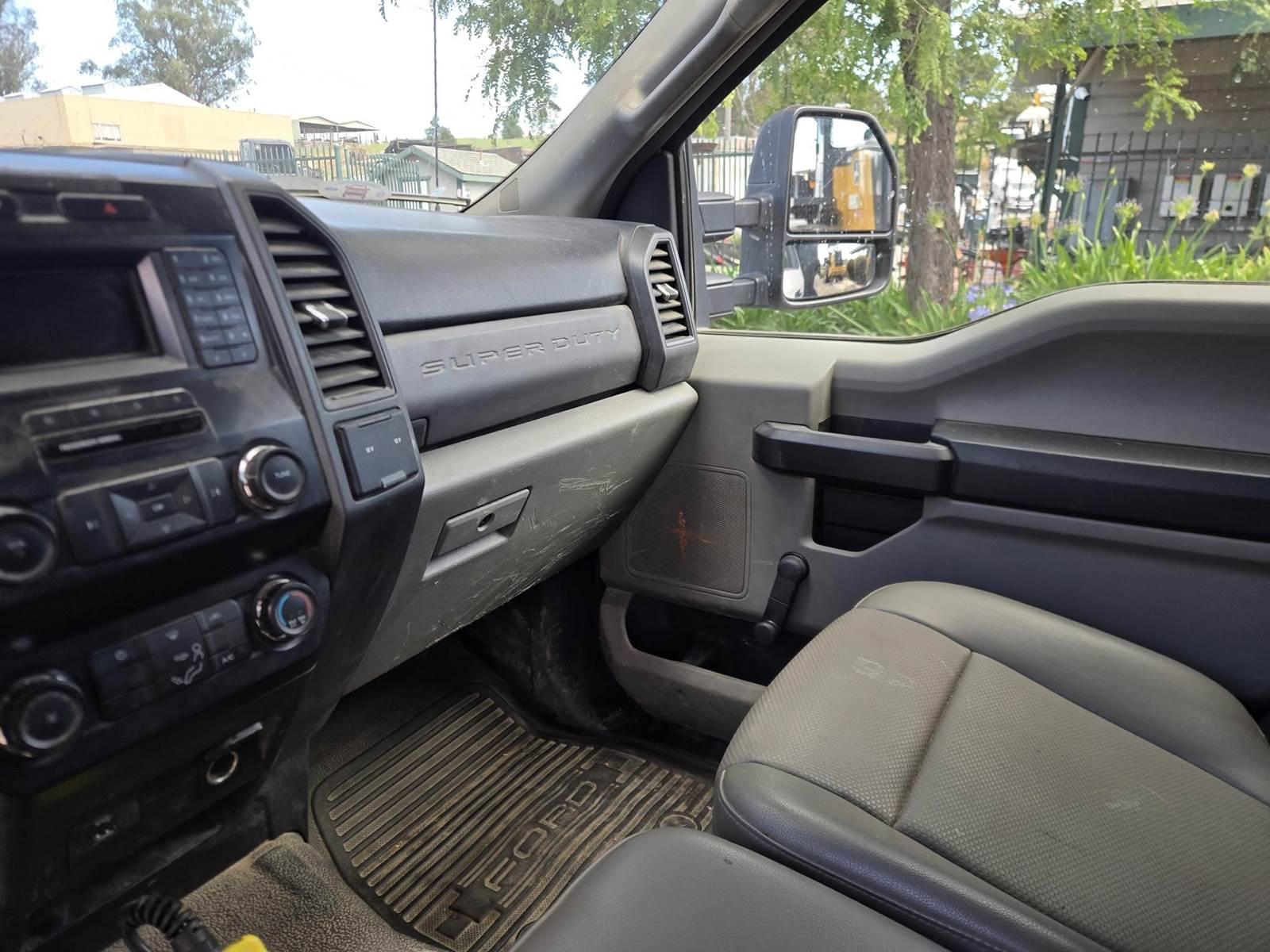 2019 Ford F-550 4x4 Dump Truck - image 29