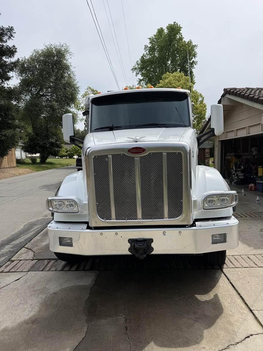 2015 Peterbilt 567 Dump Truck - image 2