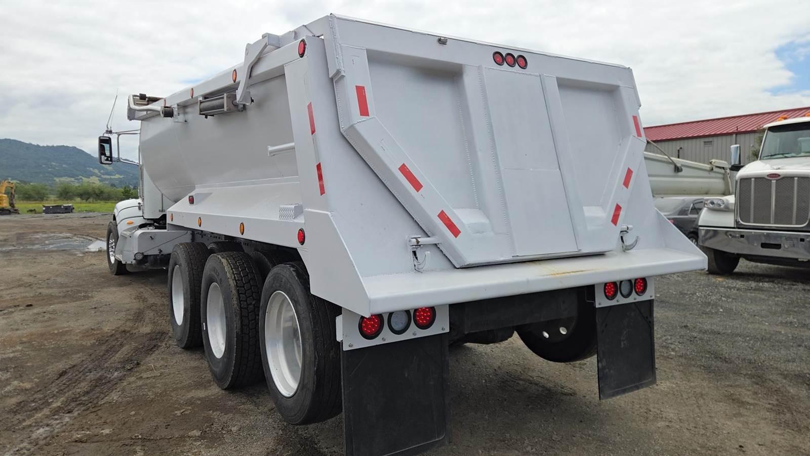 2013 Peterbilt 386 Dump Truck - image 26