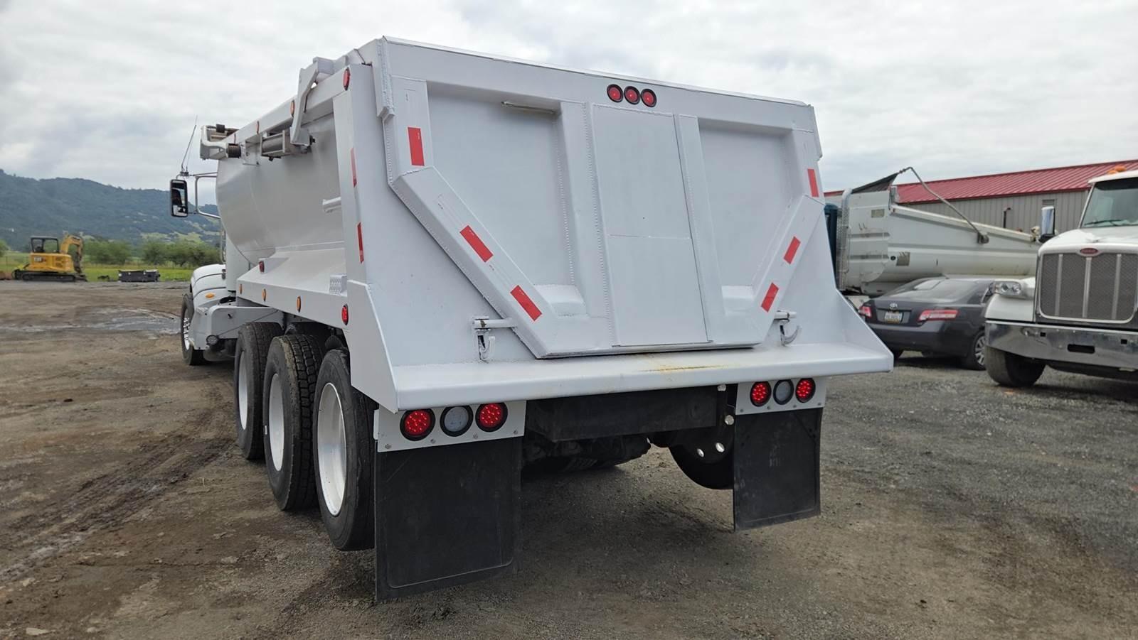 2013 Peterbilt 386 Dump Truck - image 28
