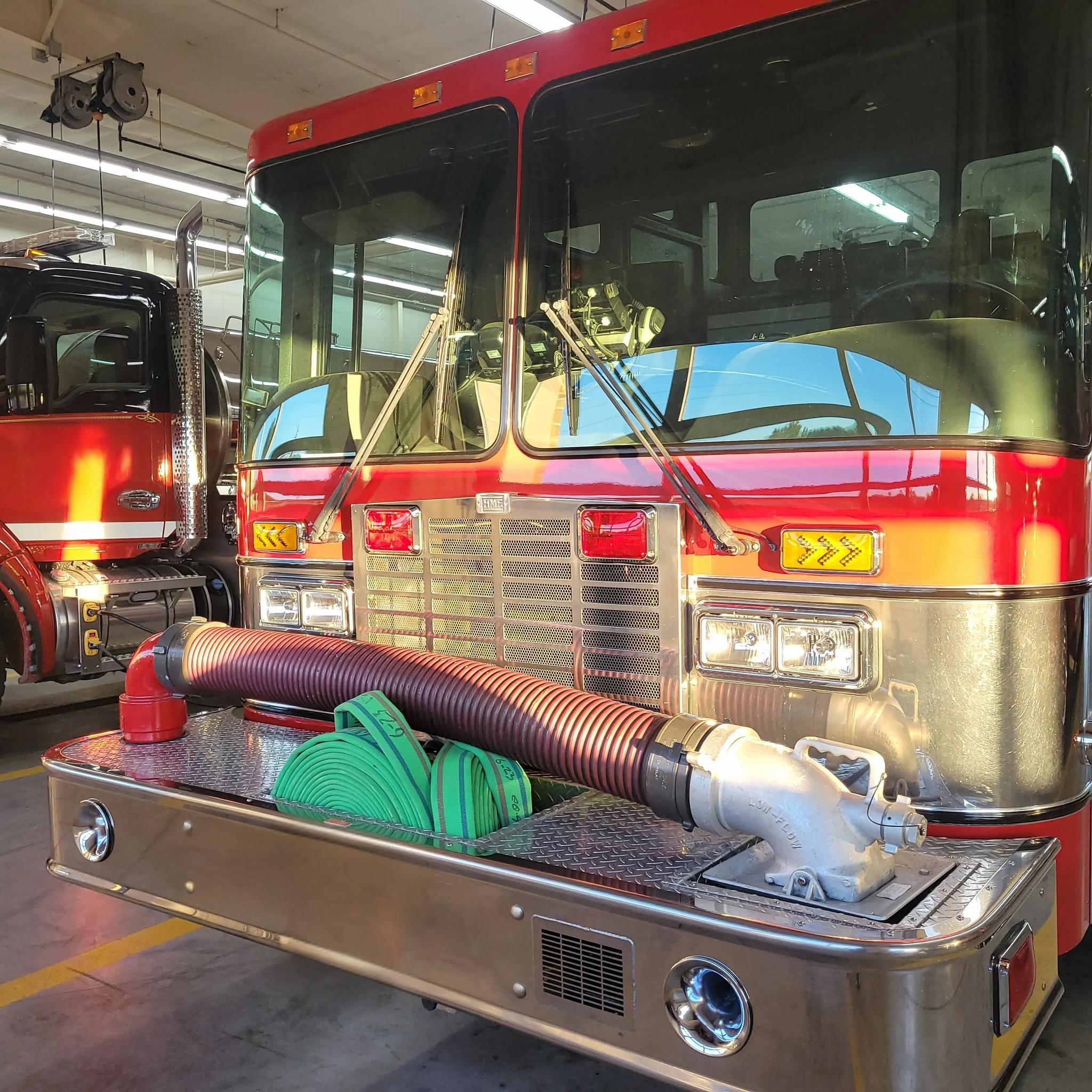 1999 Rescue Pumper - image 1