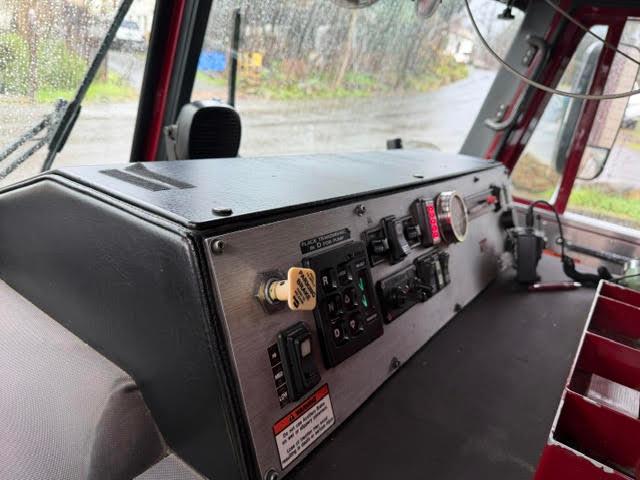 2014 KME Pumper - image 23