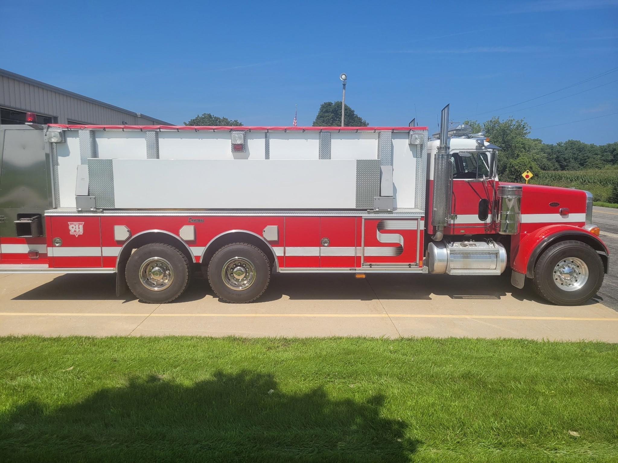 2001 Central States Peterbilt Tanker - image 5