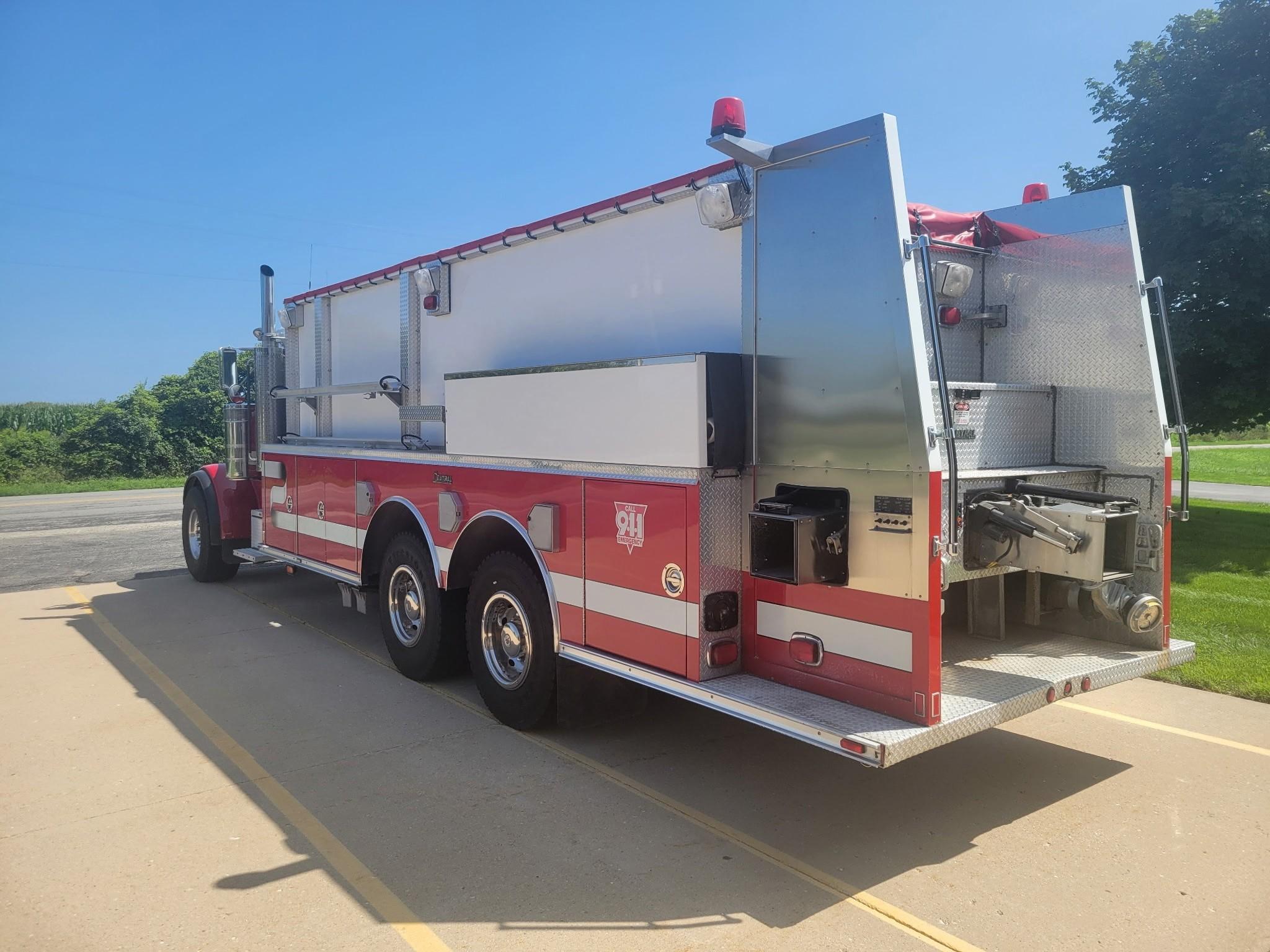 2001 Central States Peterbilt Tanker - image 6