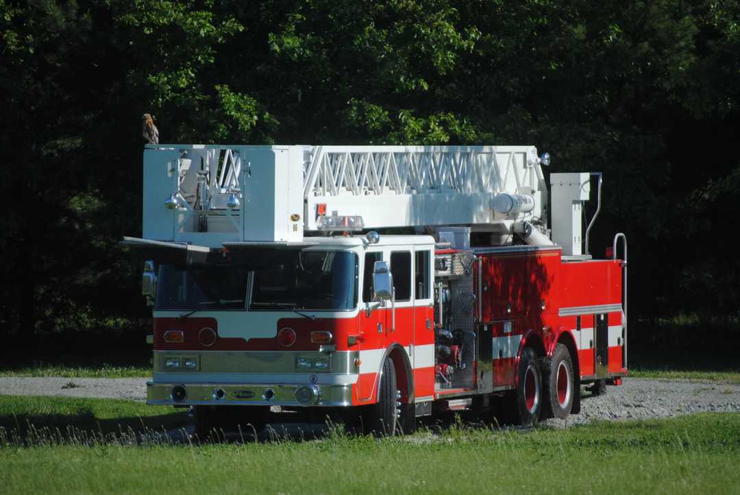 2003 Pierce Arrow 85' Aerial