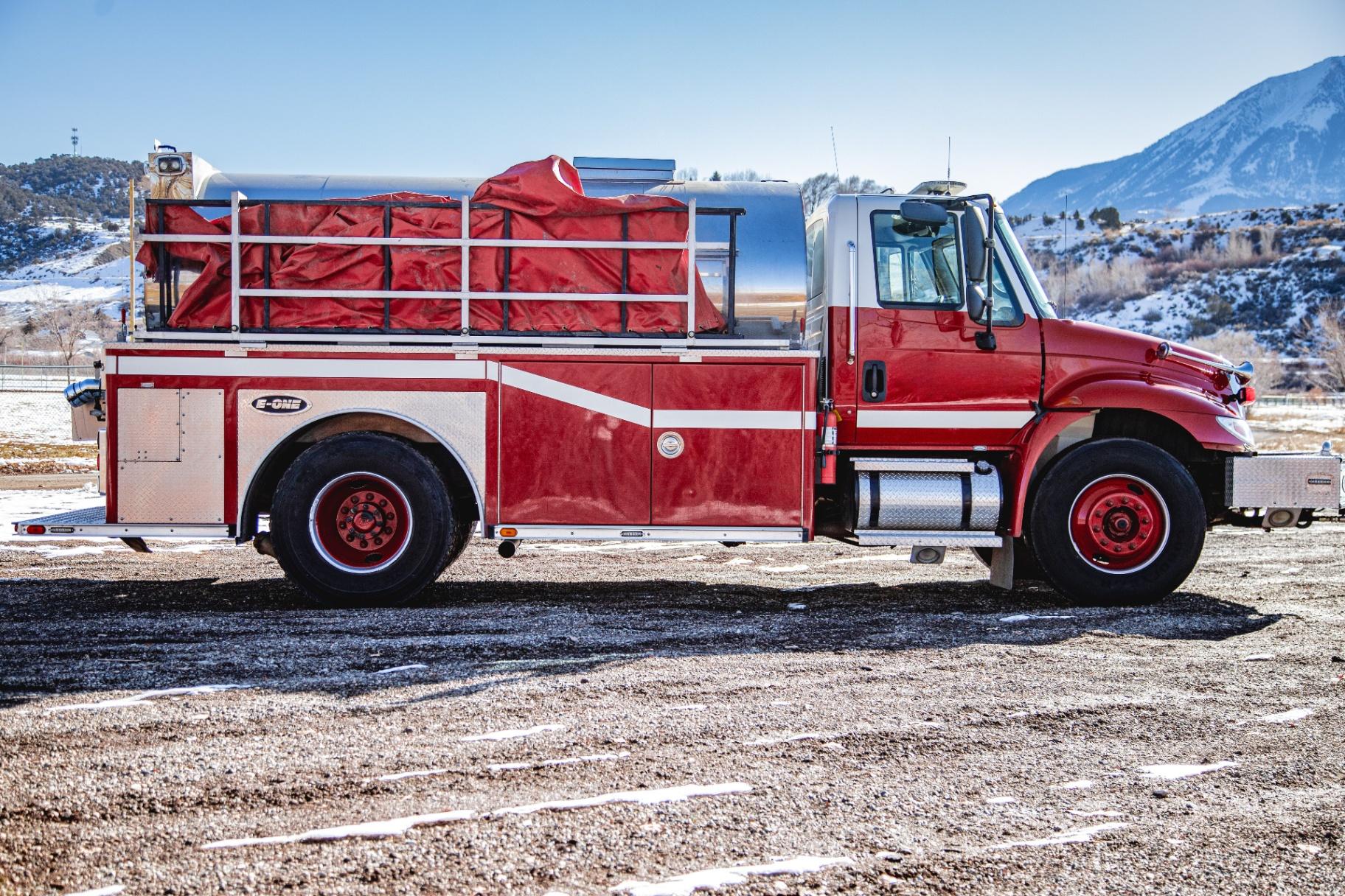 2002 E-One International Tanker - image 6