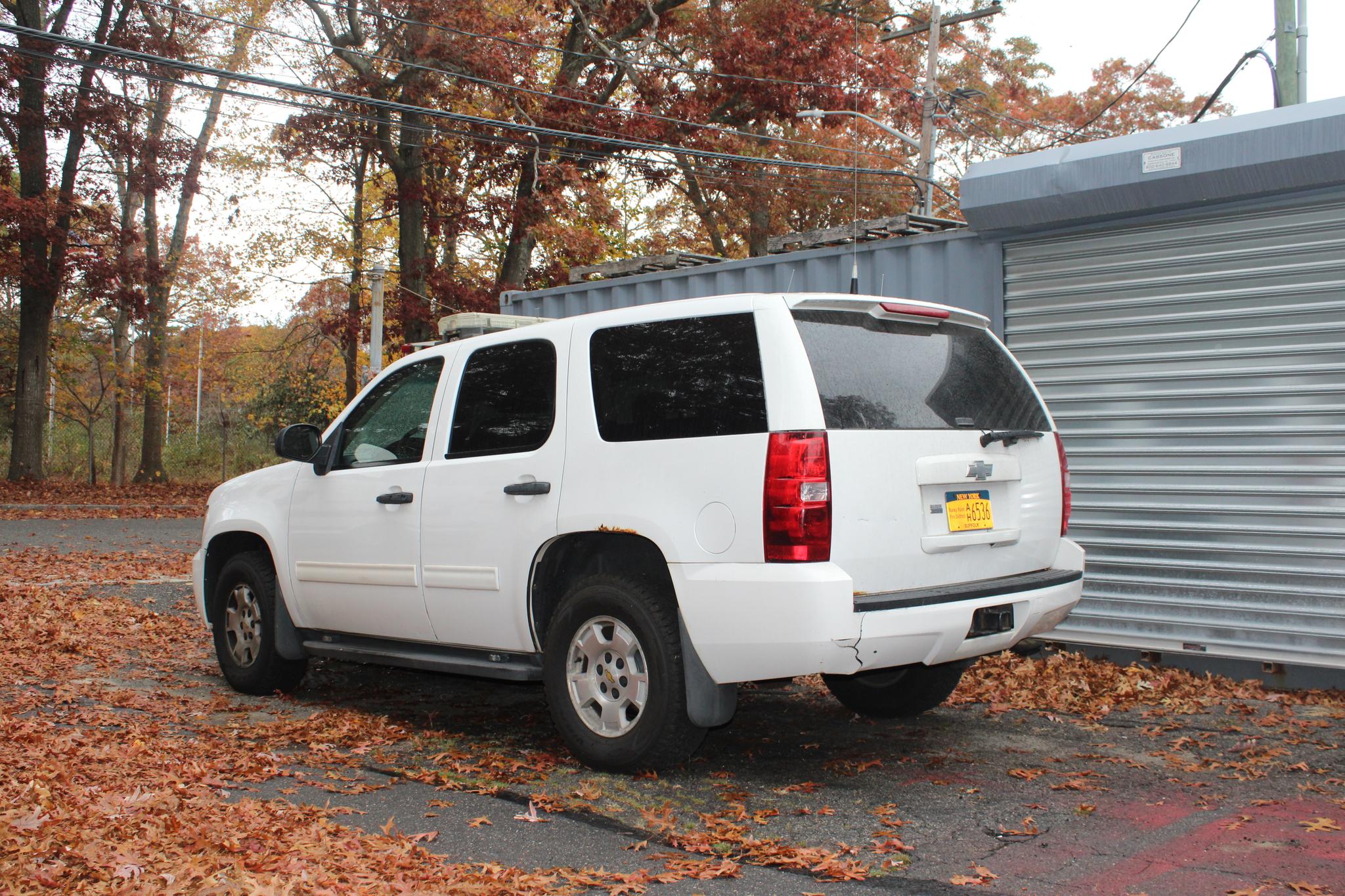 2009 Chevrolet Tahoe  - image 4