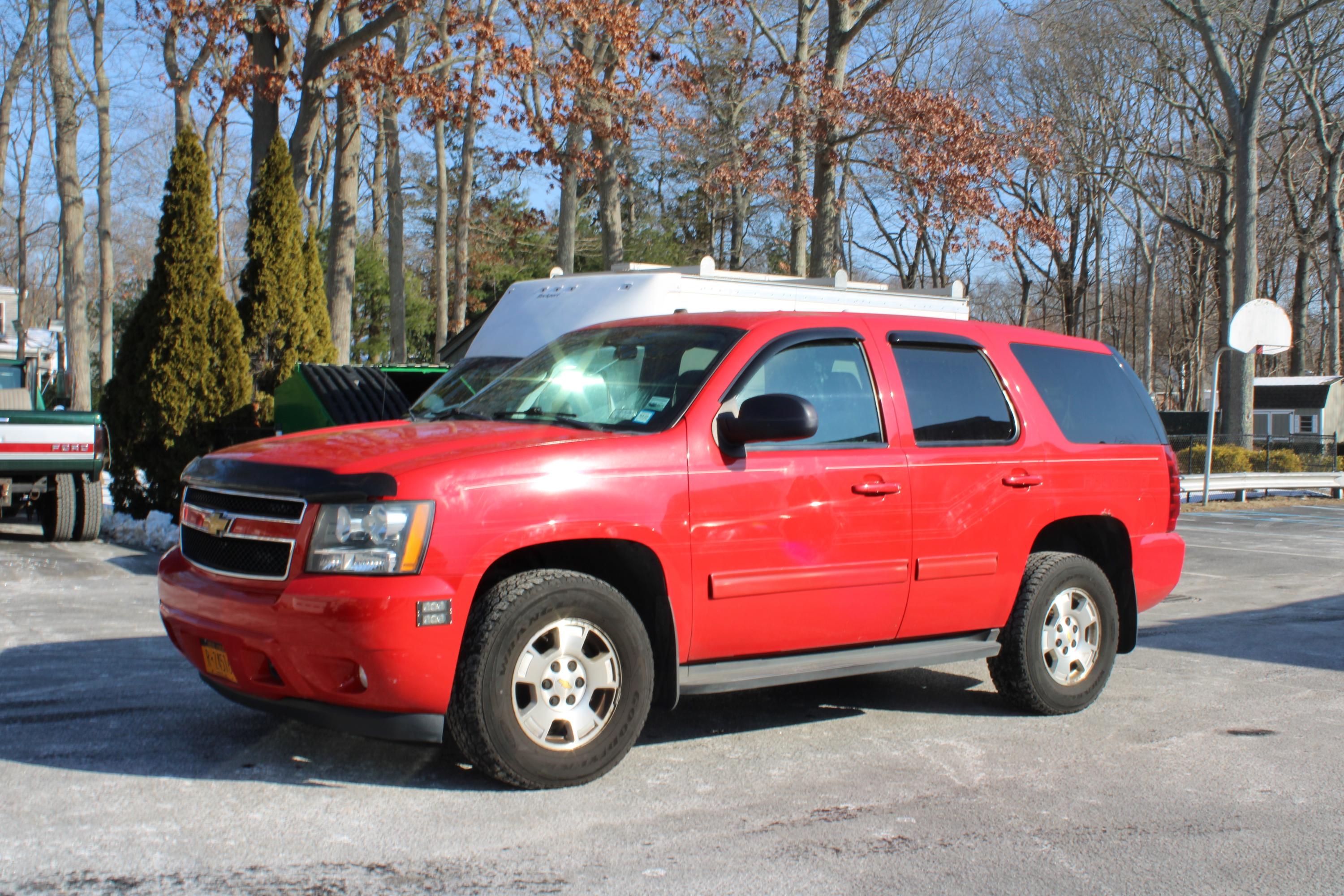 2012 Chevrolet Tahoe 4x4  - image 1