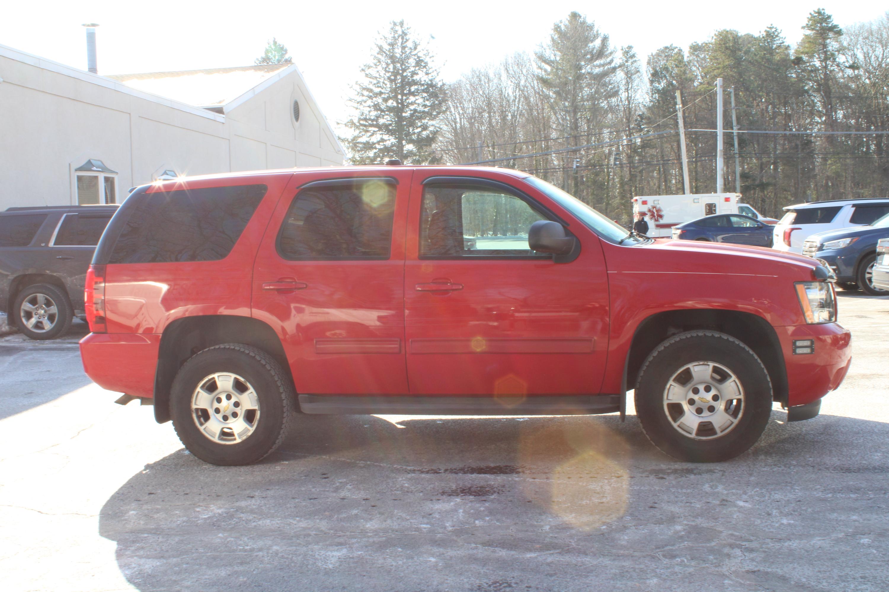 2012 Chevrolet Tahoe 4x4  - image 6