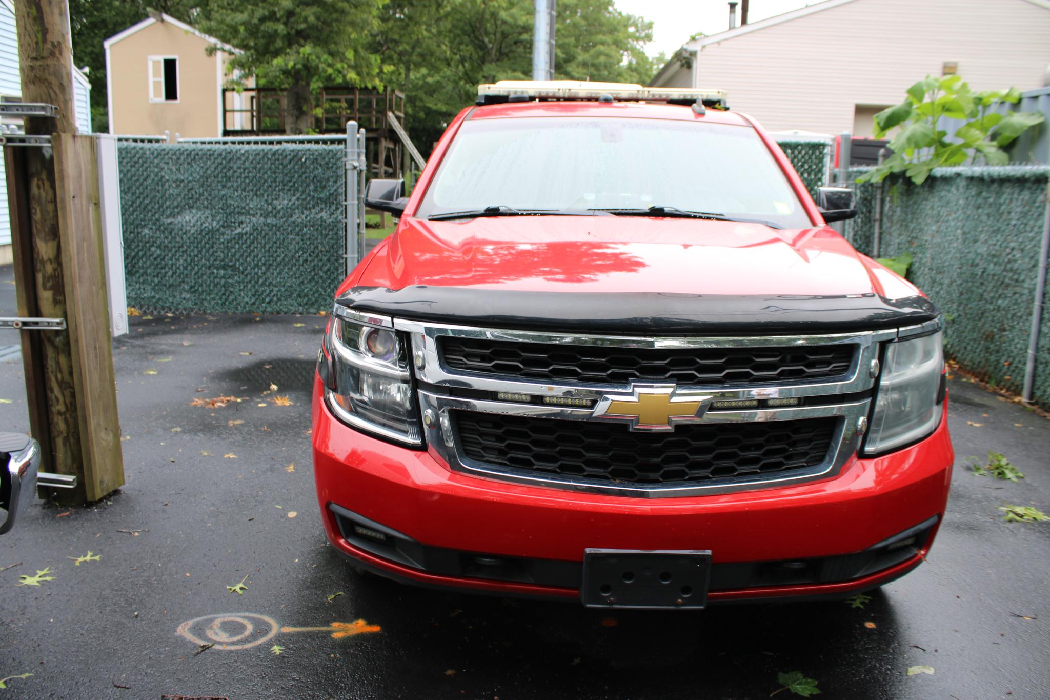 2015 Chevrolet Tahoe 4x4 Command Unit - image 2