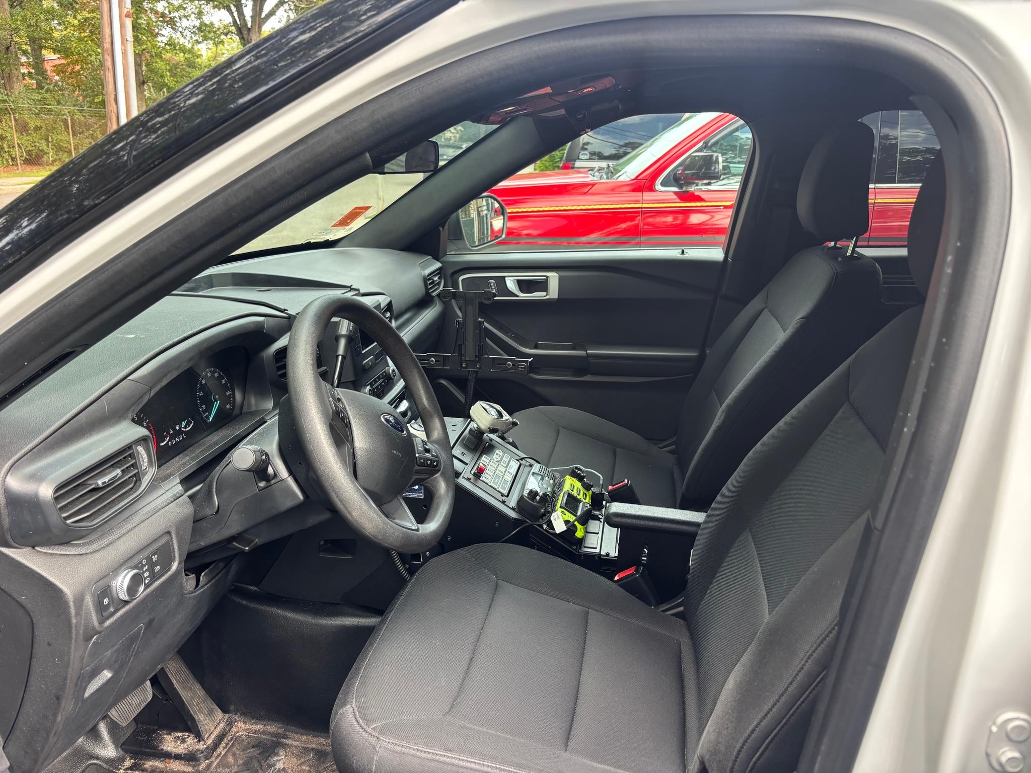 2022 Ford Explorer Command Unit - image 5