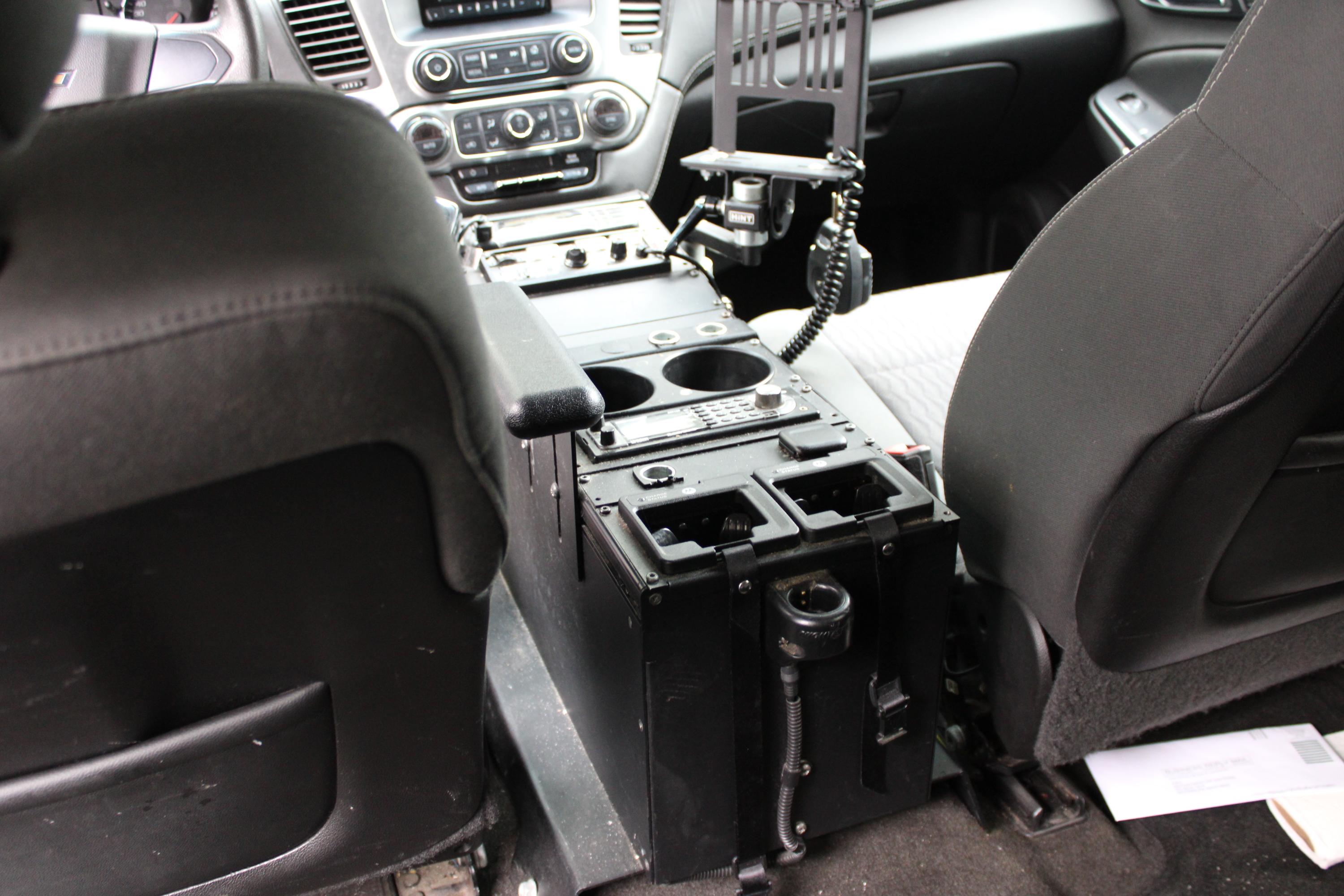 2015 Chevrolet Tahoe 4x4 Command Unit - image 22