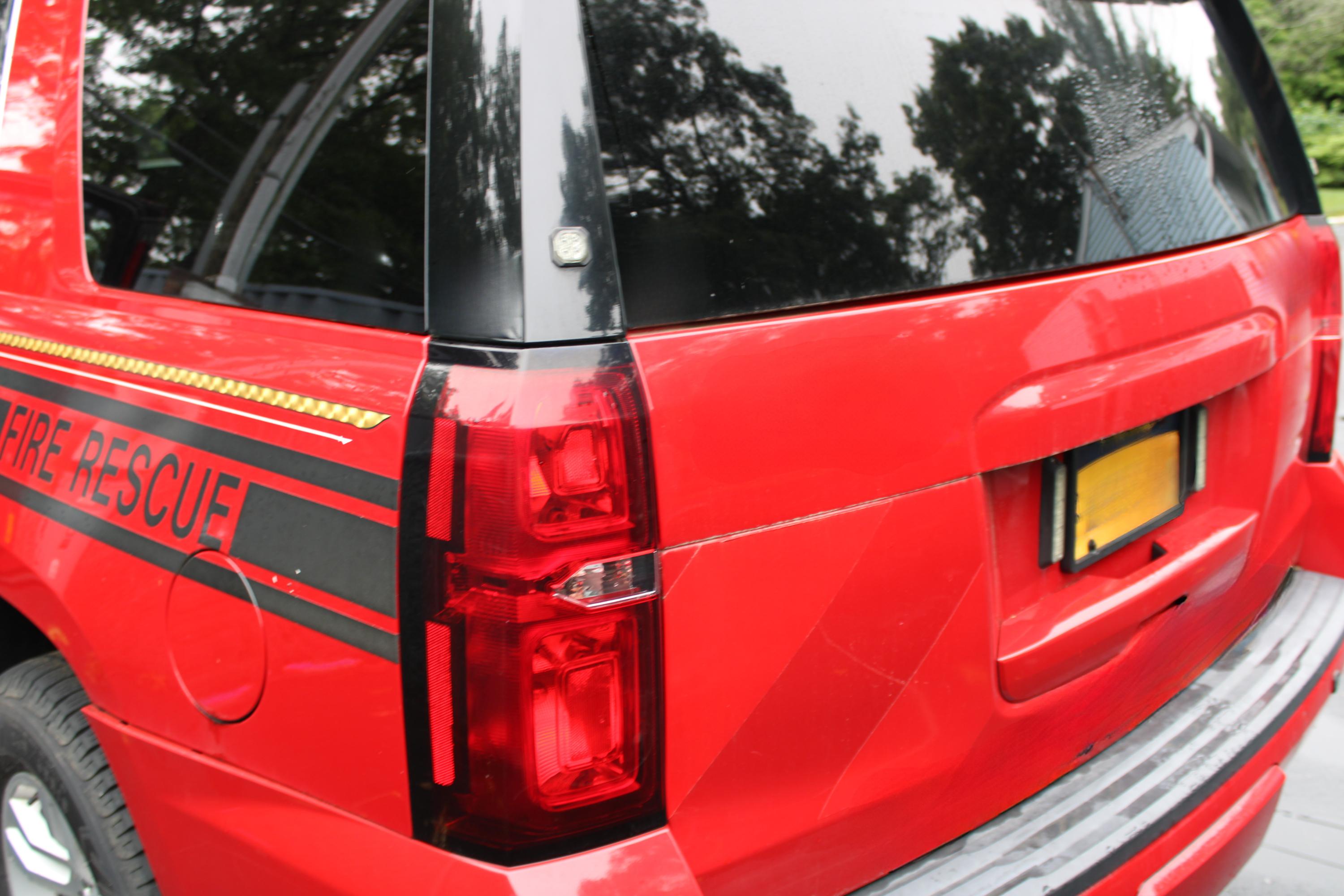 2015 Chevrolet Tahoe 4x4 Command Unit - image 15